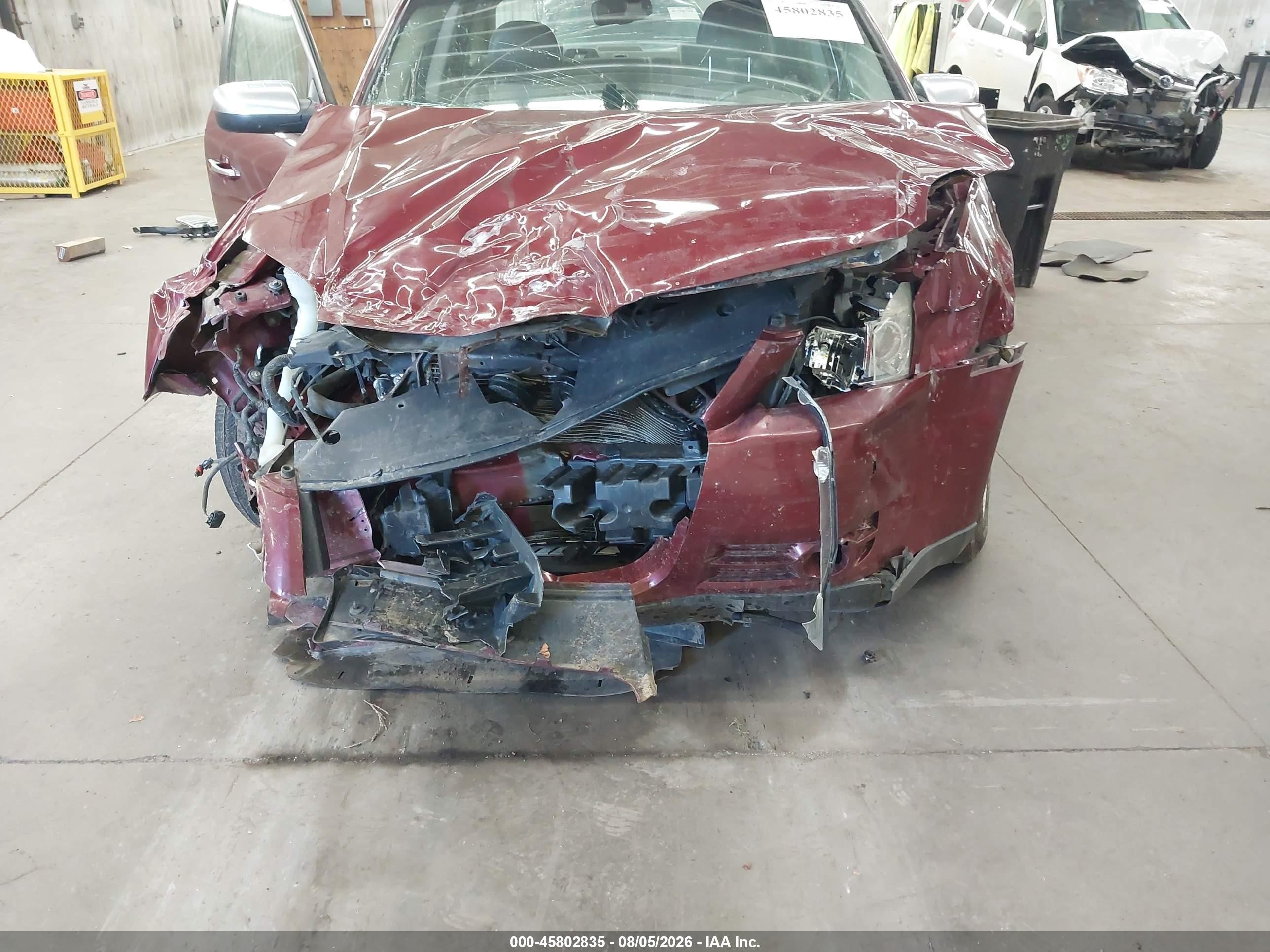 2008 Mercury Sable   Красный vin: 1MEHM40W28G622605