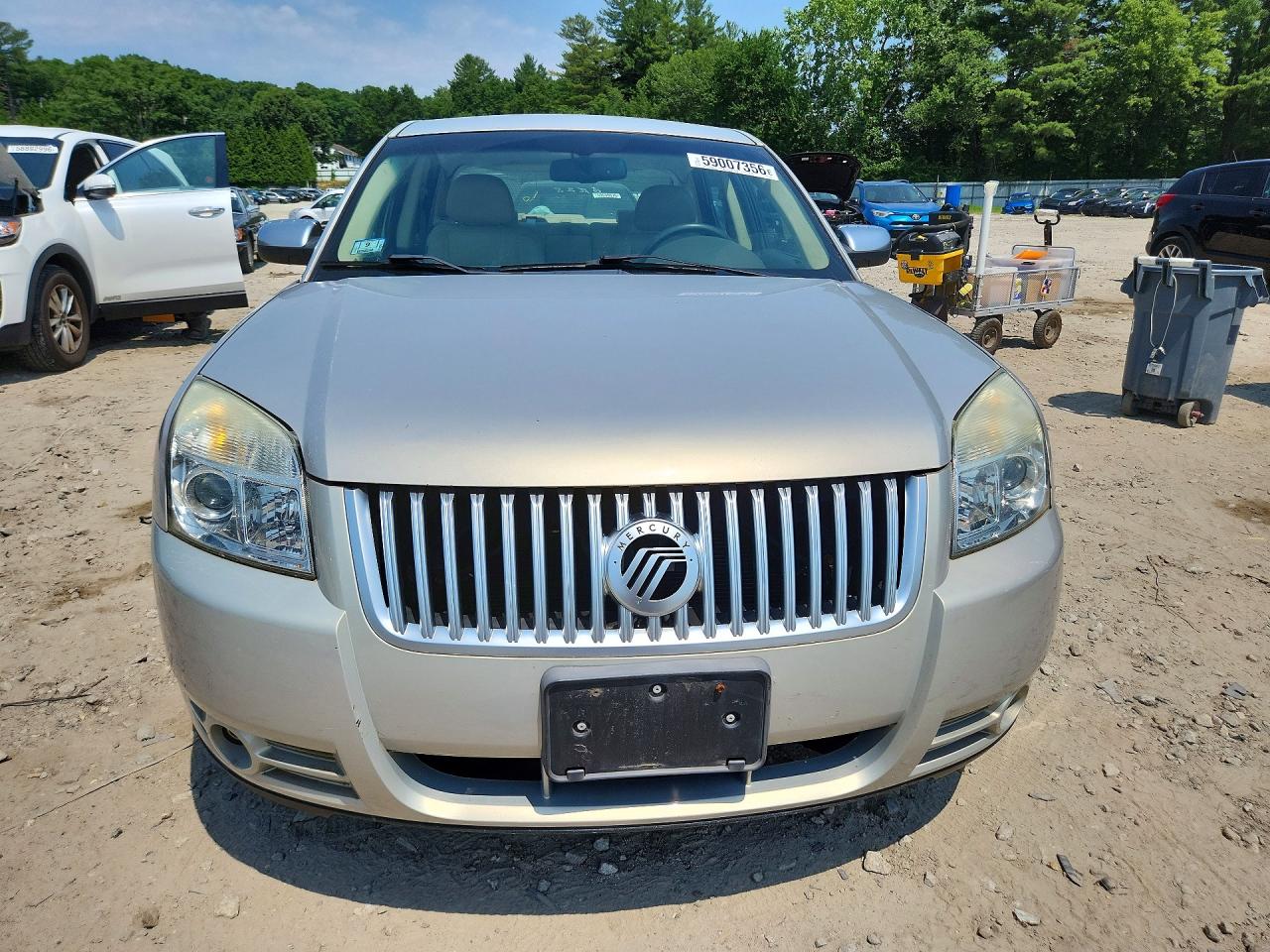 2009 Mercury Sable Cream vin: 1MEHM40W29G610102