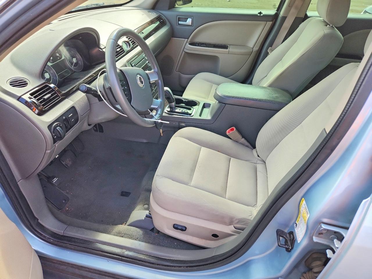 2008 Mercury Sable Luxury Blue vin: 1MEHM40W48G624677