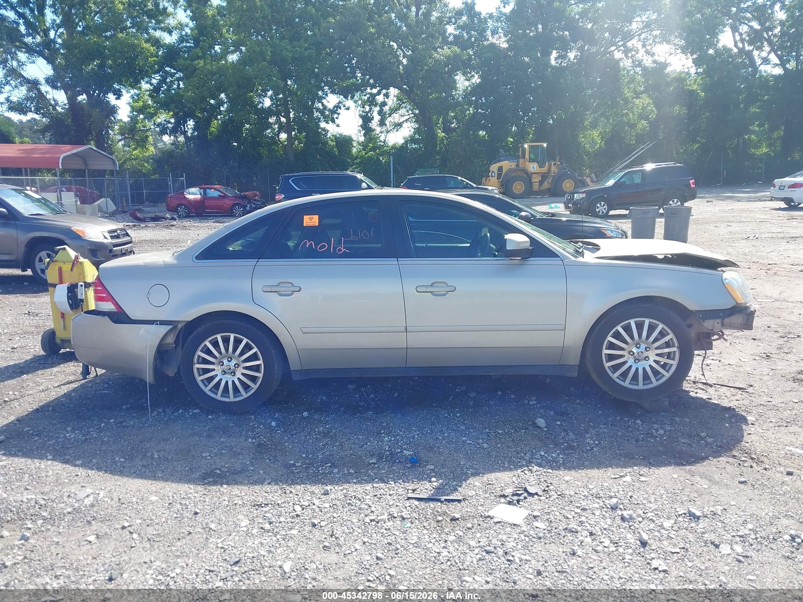 2006 Mercury Montego Premier Beige vin: 1MEHM42106G607602