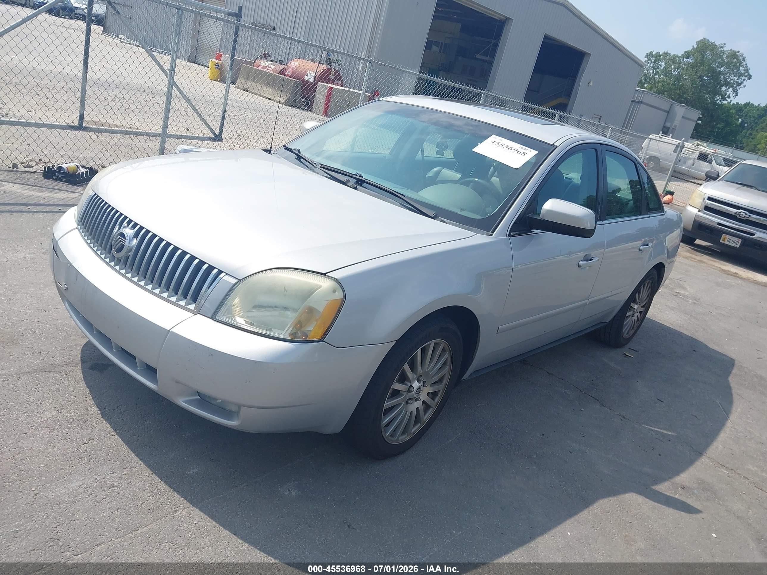 2005 Mercury Montego Premier Gray vin: 1MEHM42145G604393