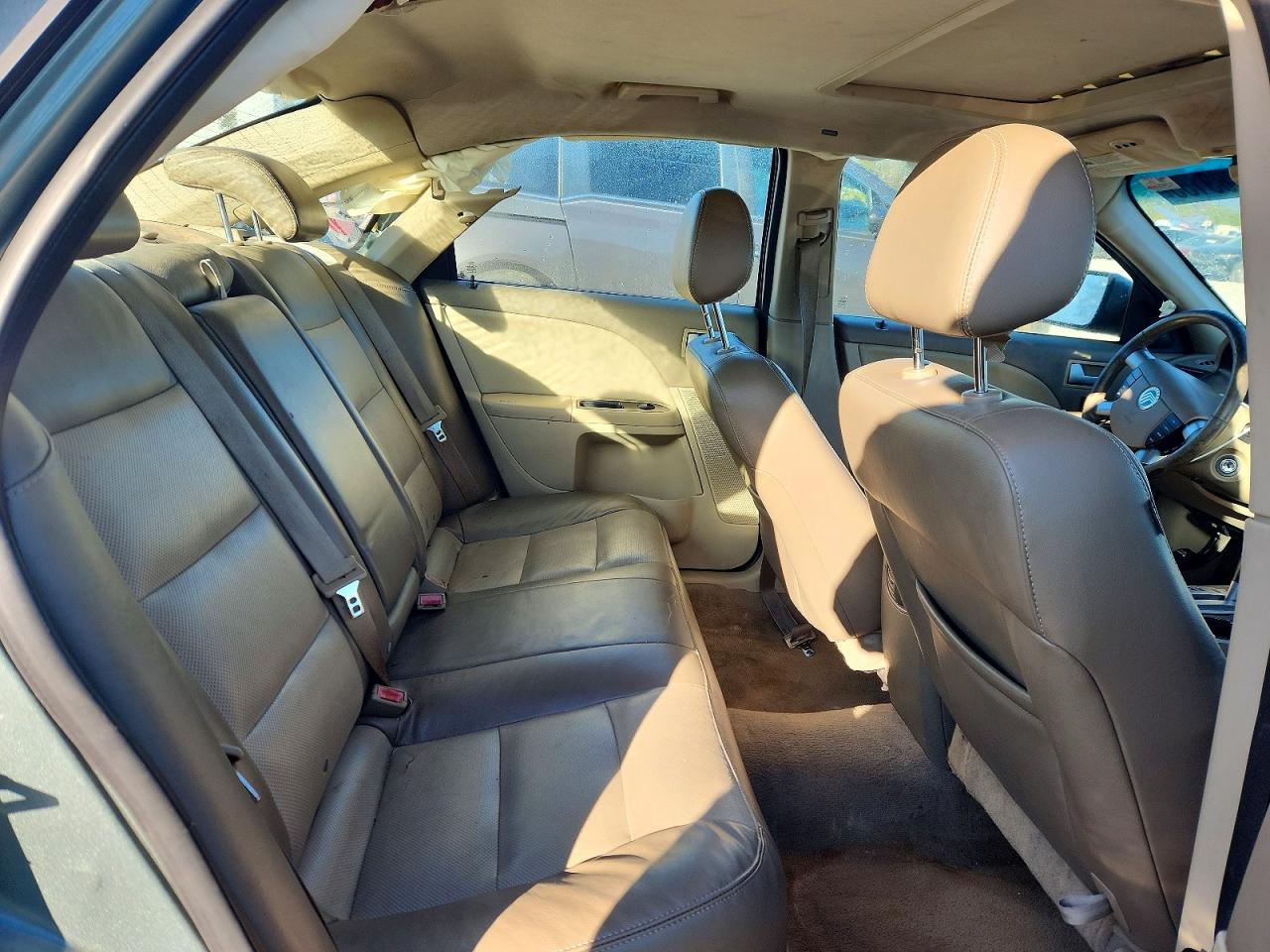 2006 Mercury Montego Premier Silver vin: 1MEHM42176G616474