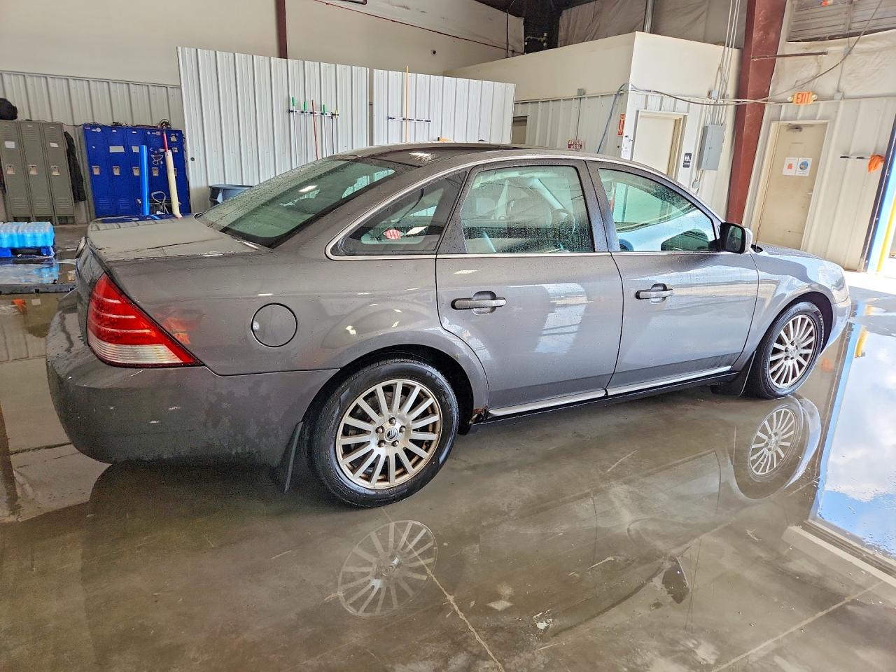 2006 Mercury Montego Premier Gray vin: 1MEHM42176G616619