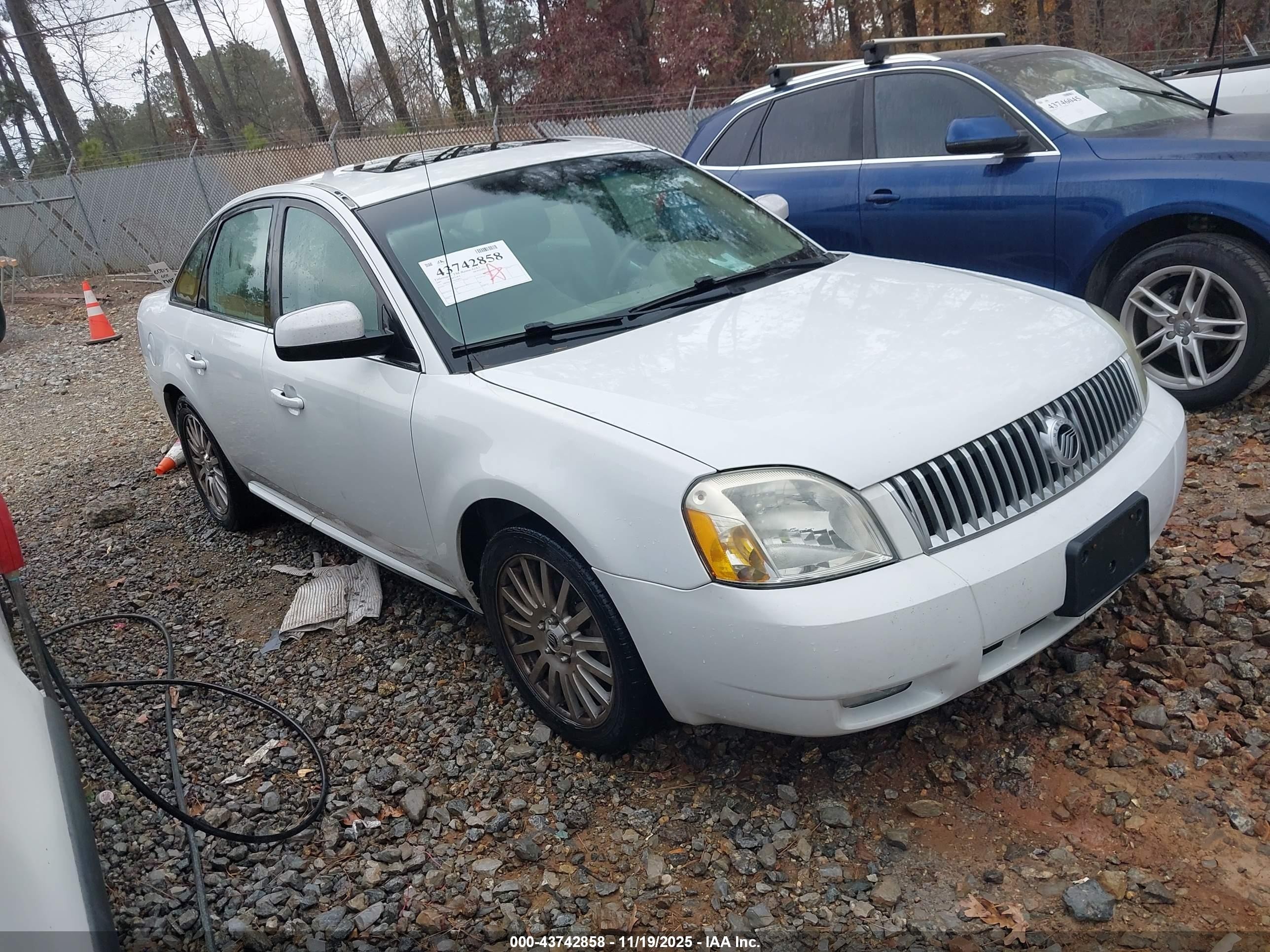 1MEHM42187G608871
