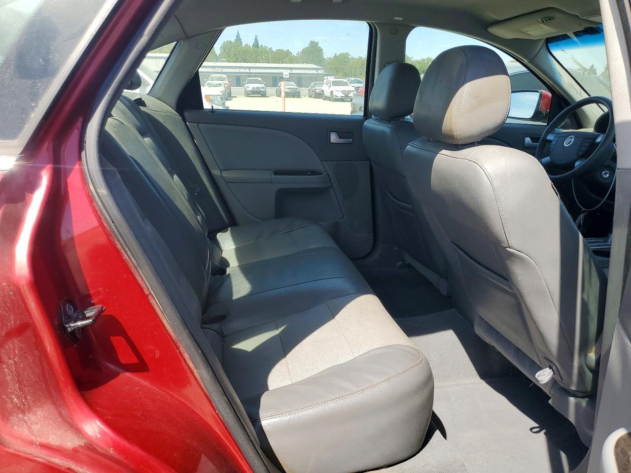2006 Mercury Montego Premier Red vin: 1MEHM42196G610045