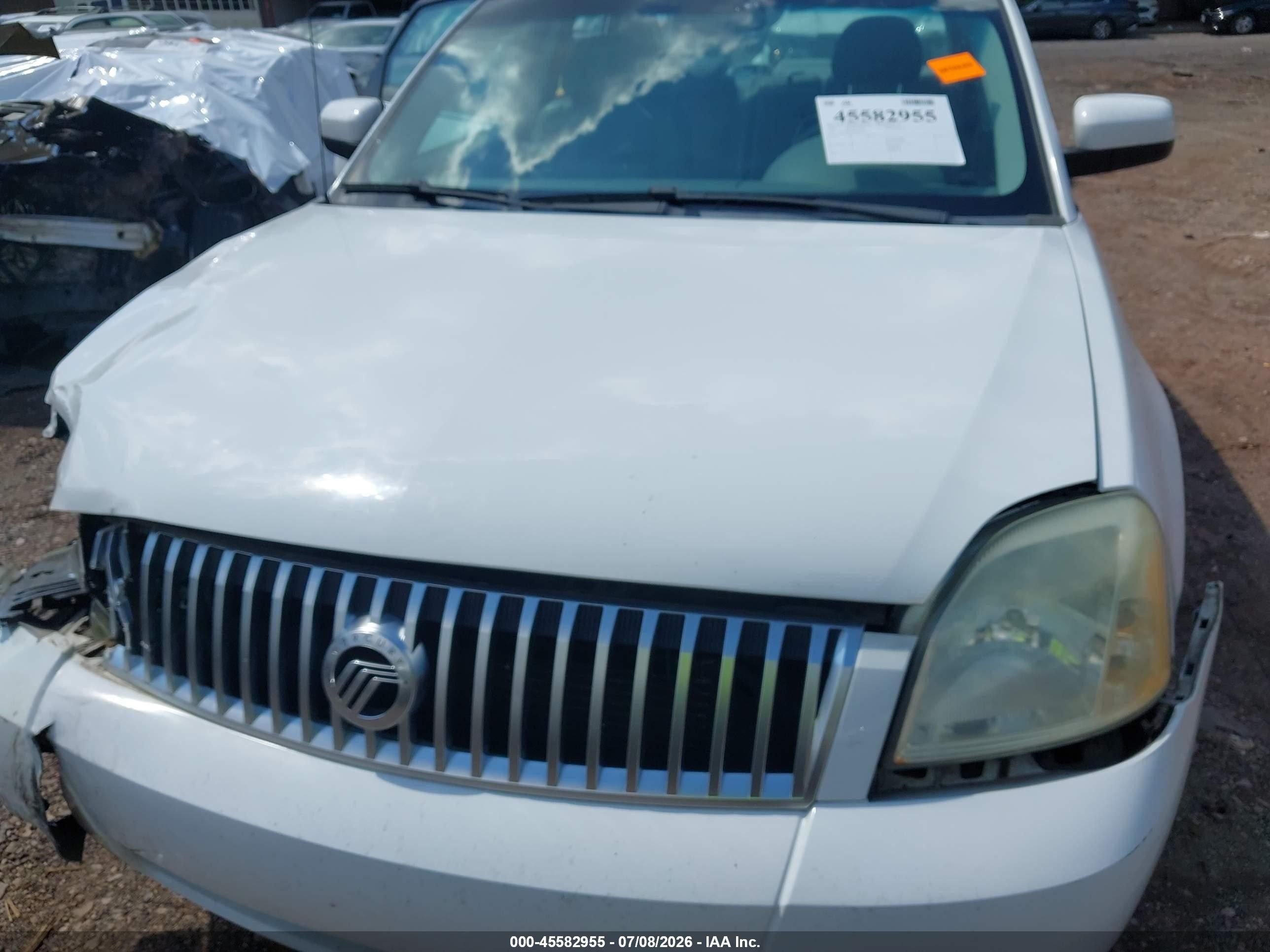 2007 Mercury Montego Premier White vin: 1MEHM421X7G601954