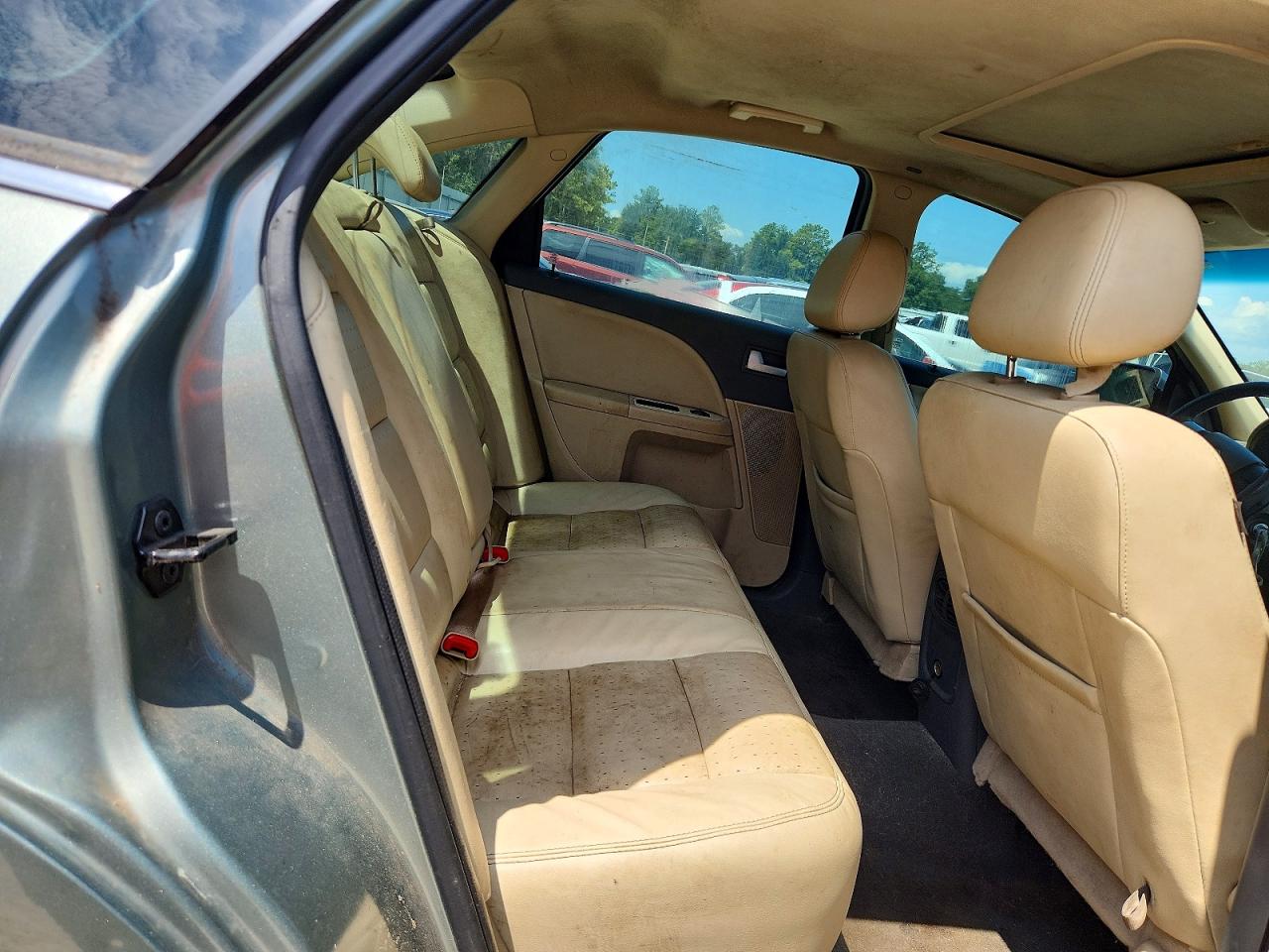 2008 Mercury Sable Premier Green vin: 1MEHM42W08G602642