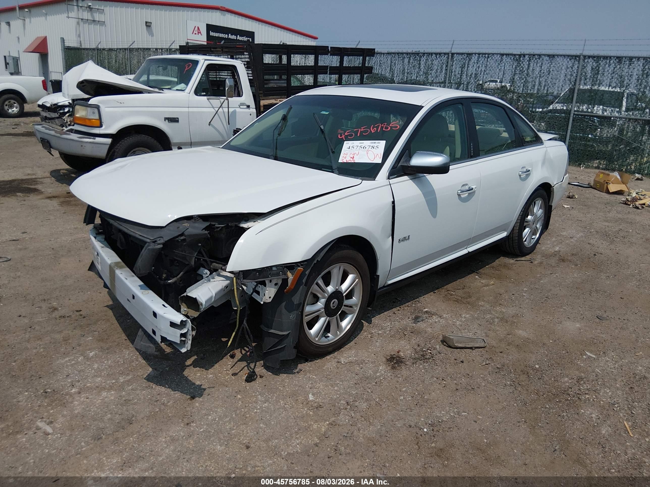 2008 Mercury Sable Premier White vin: 1MEHM42W08G623779