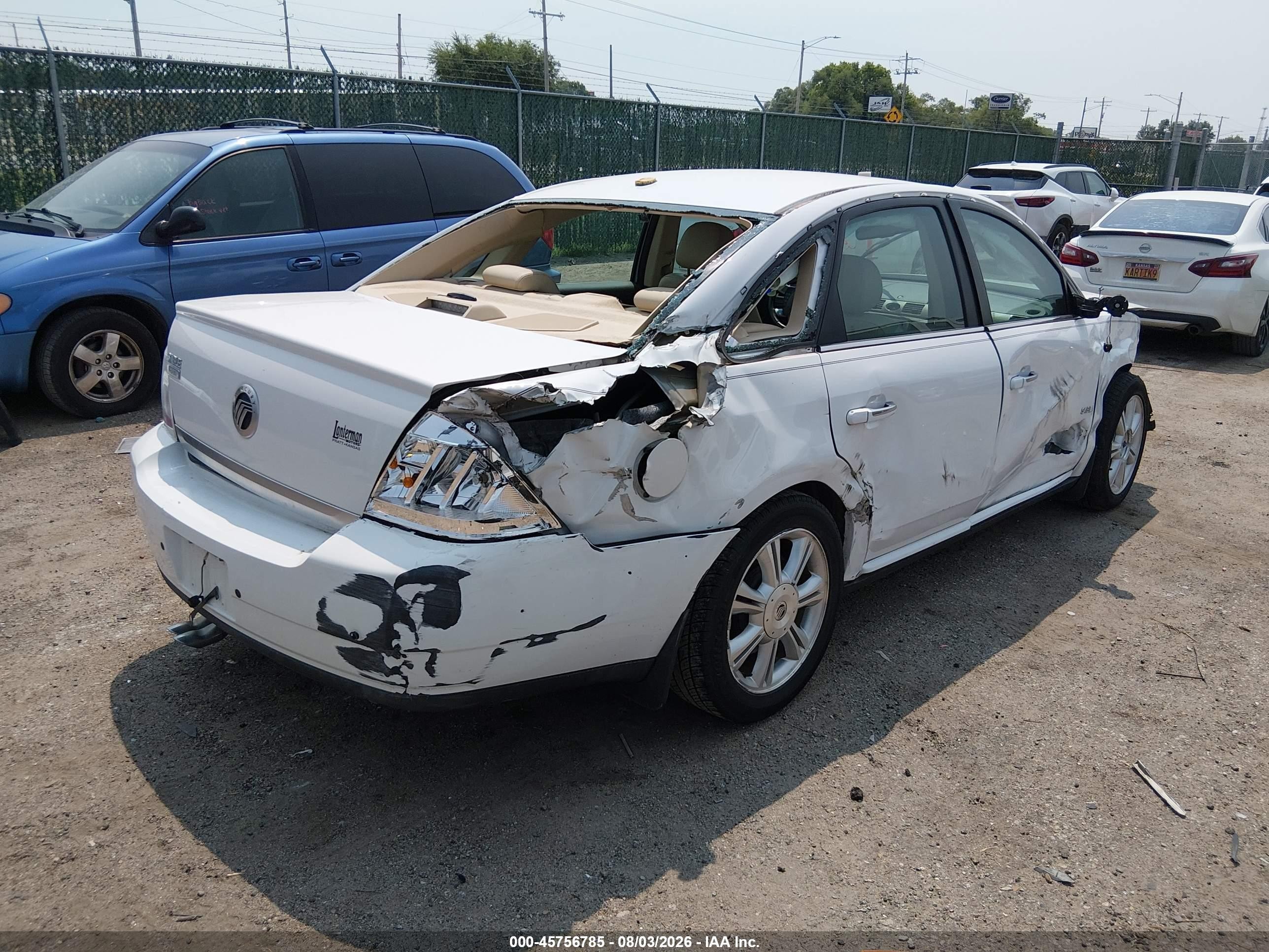 2008 Mercury Sable Premier White vin: 1MEHM42W08G623779