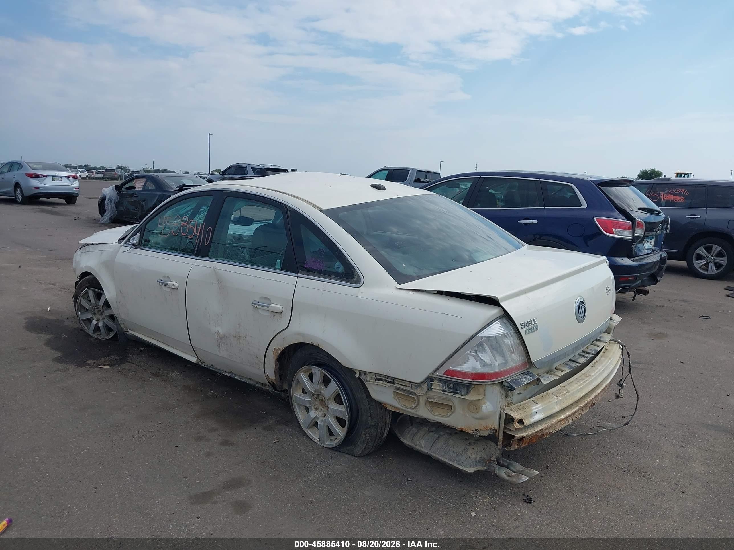 2009 Mercury Sable Premier White vin: 1MEHM42W19G621069