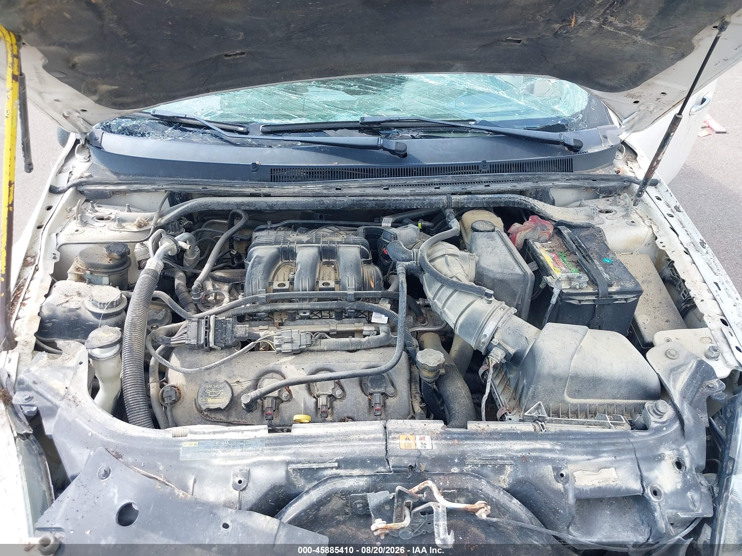 2009 Mercury Sable Premier White vin: 1MEHM42W19G621069