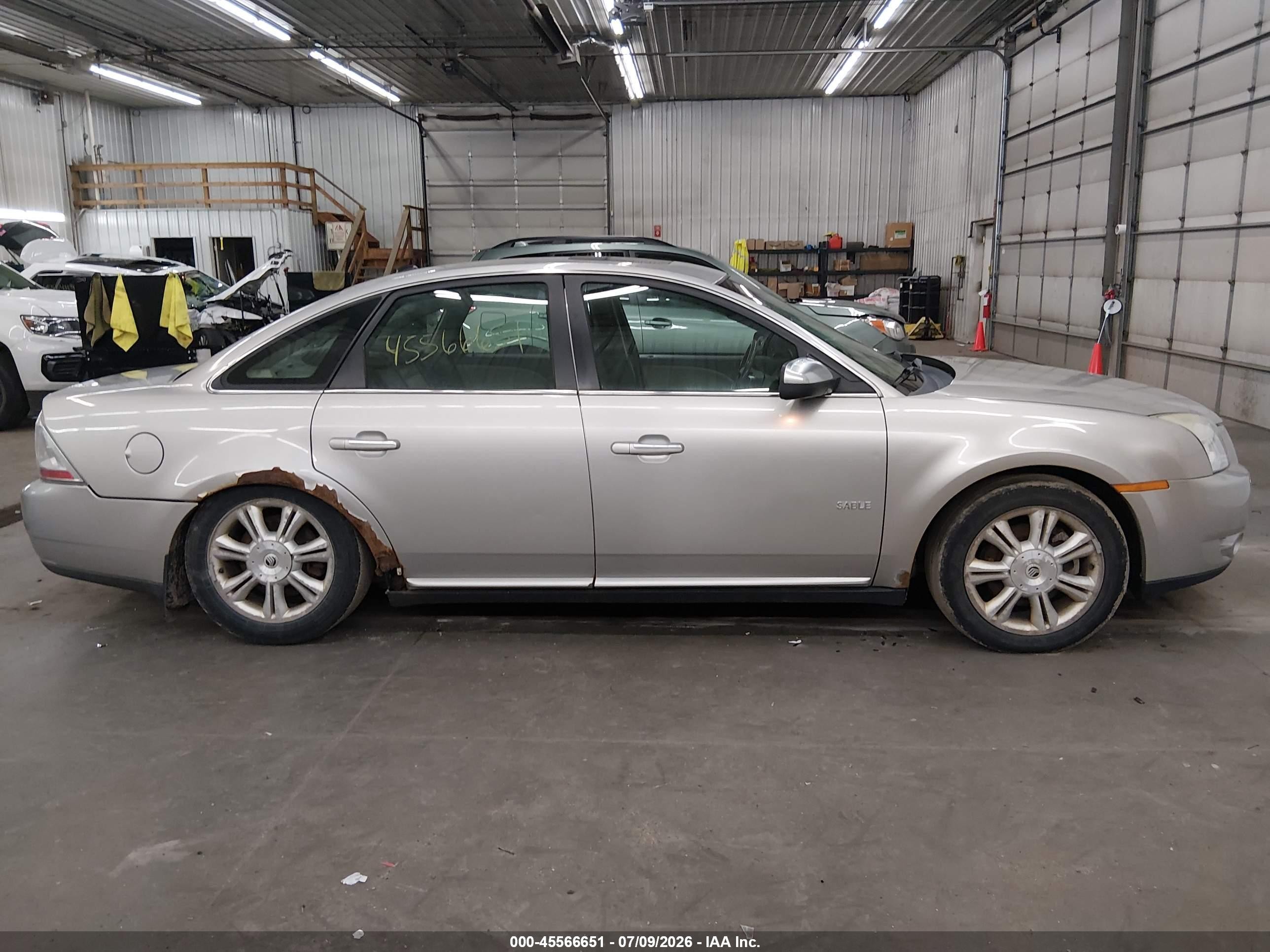 2008 Mercury Sable Premier Серебряный vin: 1MEHM42W28G620091