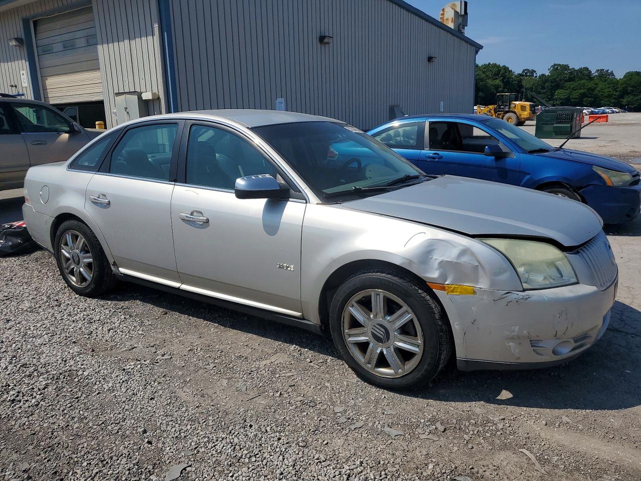2008 Mercury Sable Premier Silver vin: 1MEHM42W48G608797