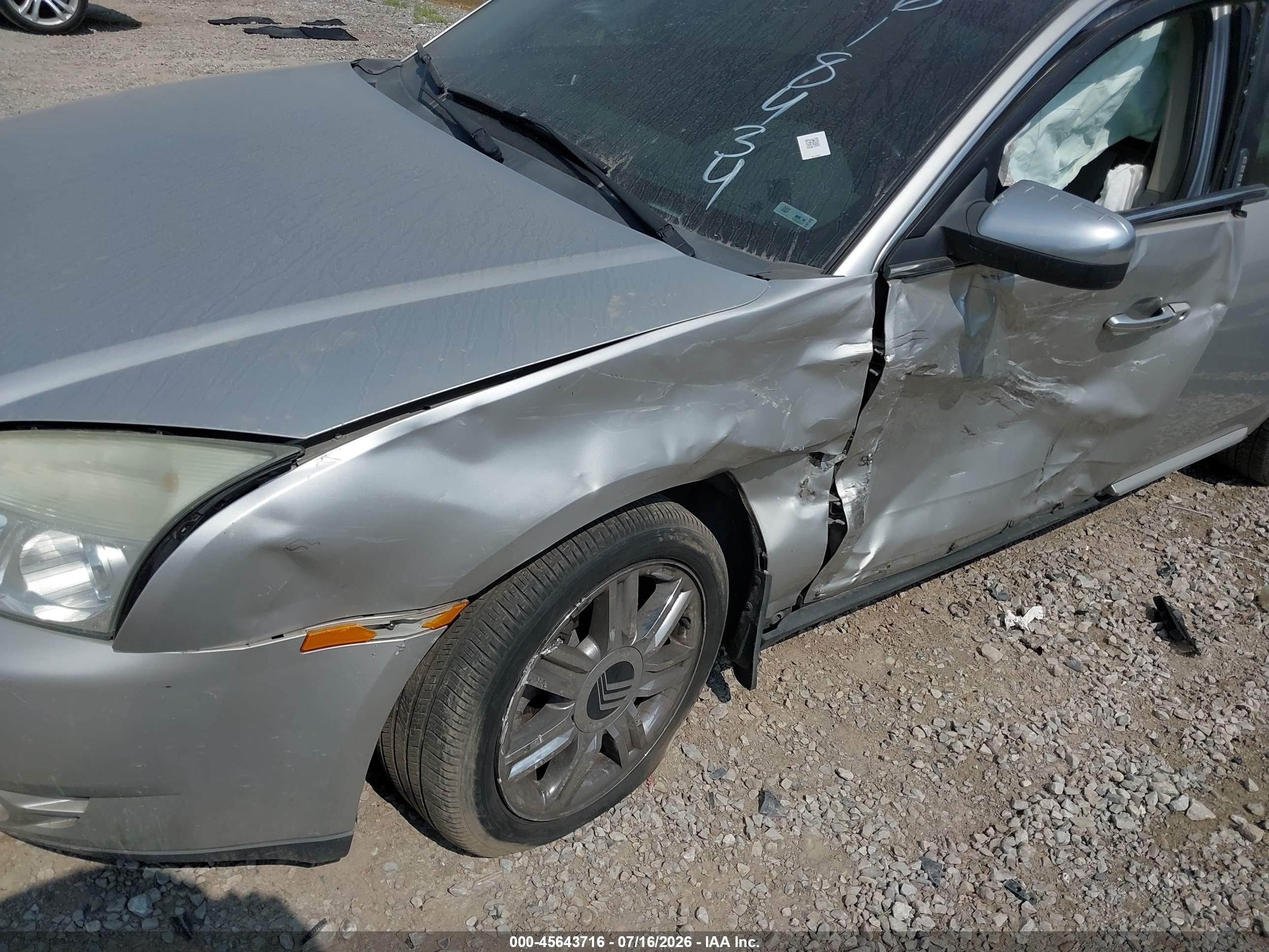 2008 Mercury Sable Premier Silver vin: 1MEHM42W78G618434