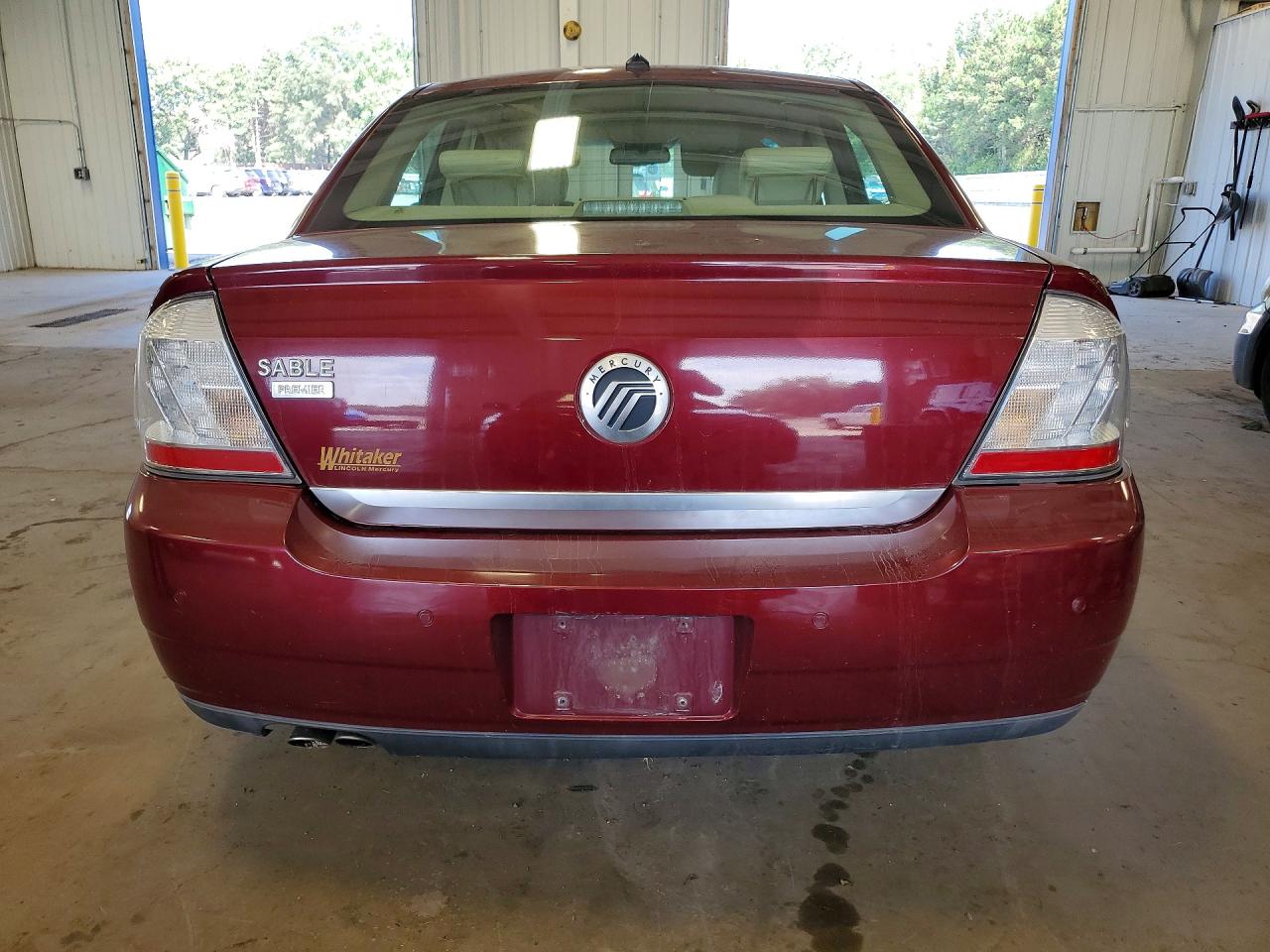 2008 Mercury Sable Premier Maroon vin: 1MEHM42WX8G614328