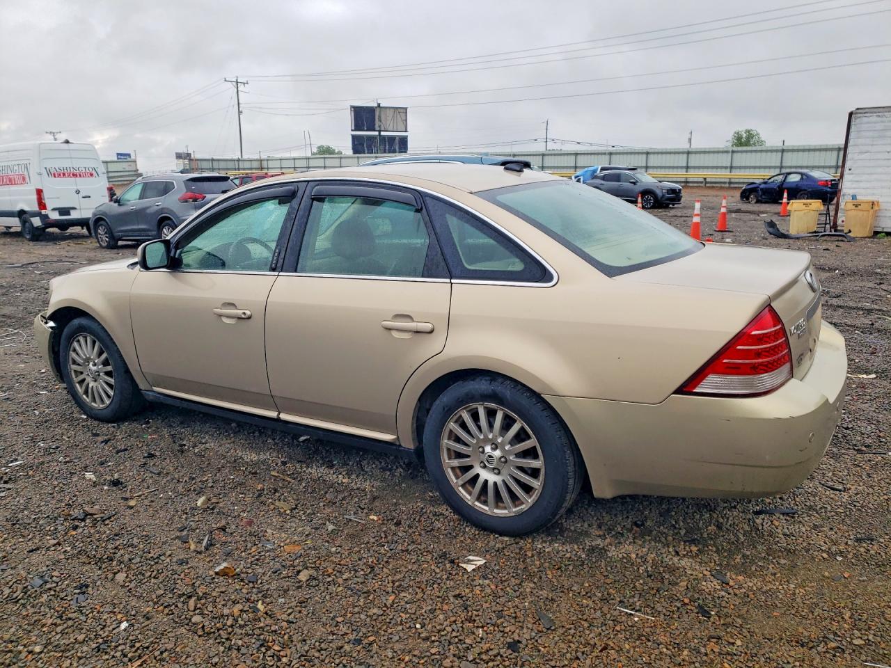 2007 Mercury Montego Premier Gold vin: 1MEHM43197G603029