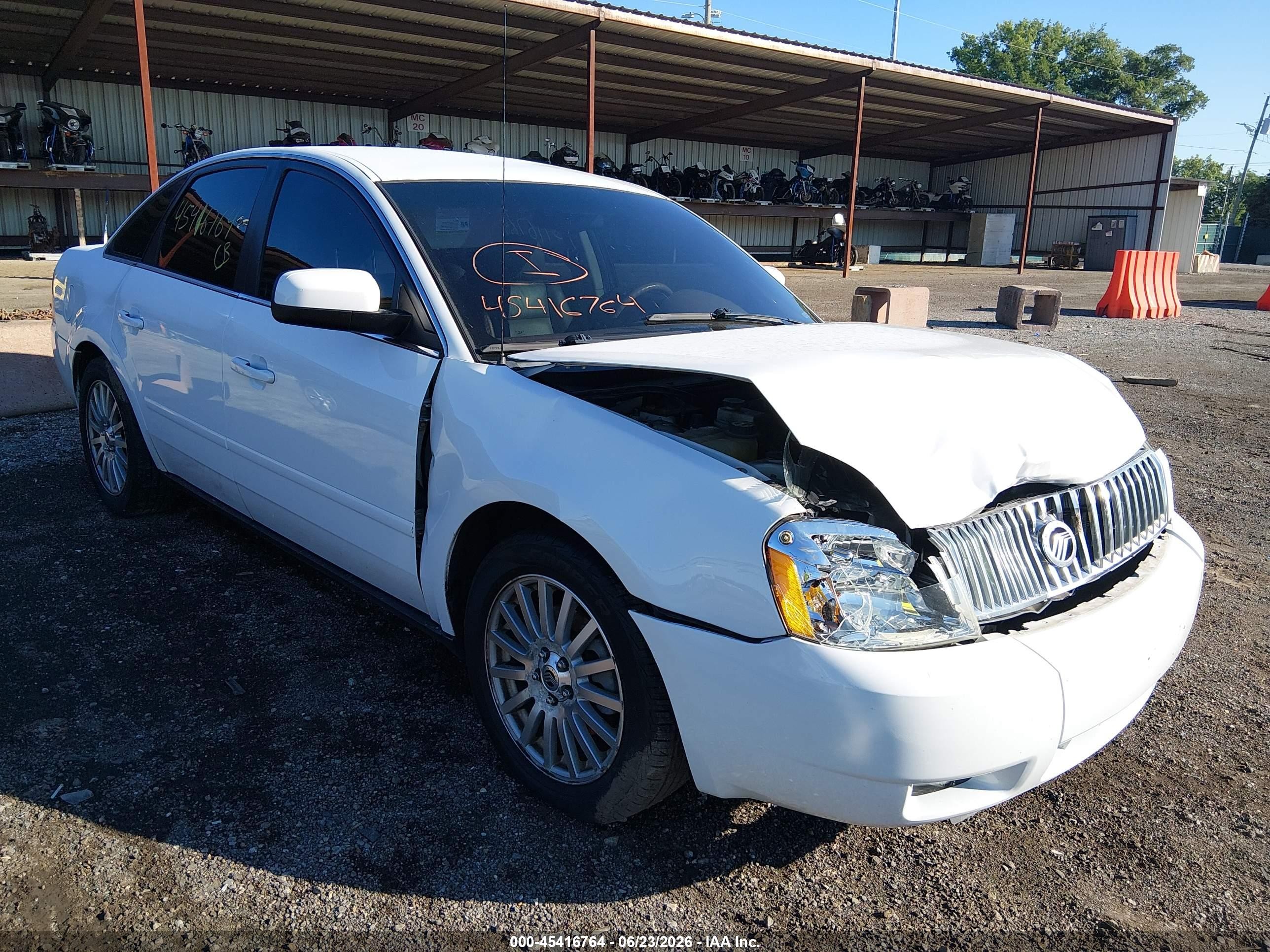 2005 Mercury Montego Premier Белый vin: 1MEHM431X5G625862