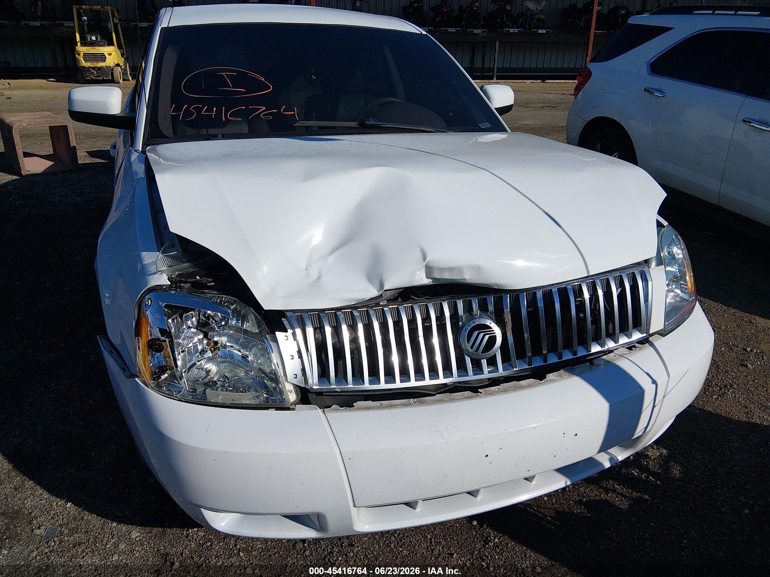 2005 Mercury Montego Premier Белый vin: 1MEHM431X5G625862
