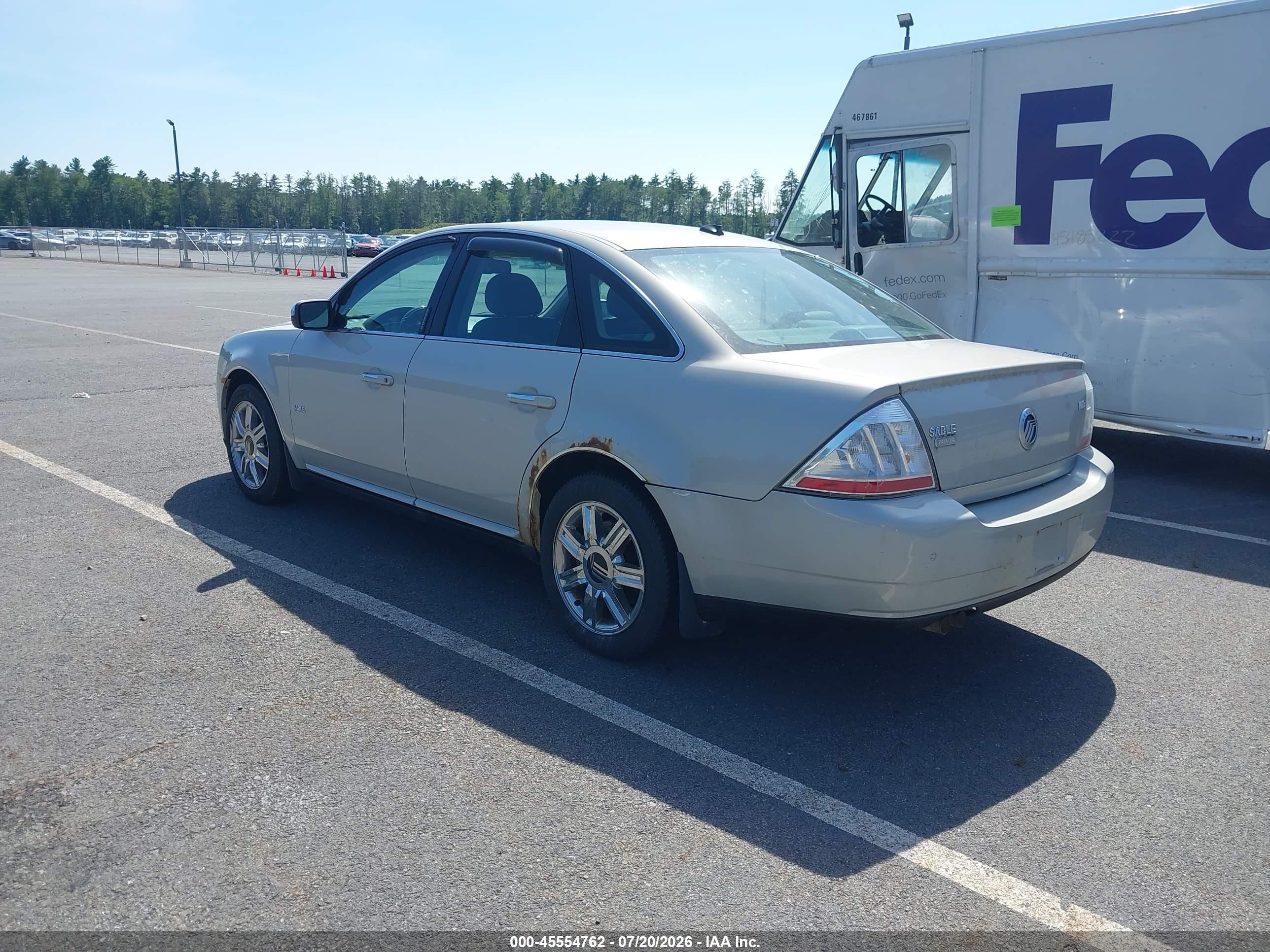 2008 Mercury Sable Premier White vin: 1MEHM43W38G616954