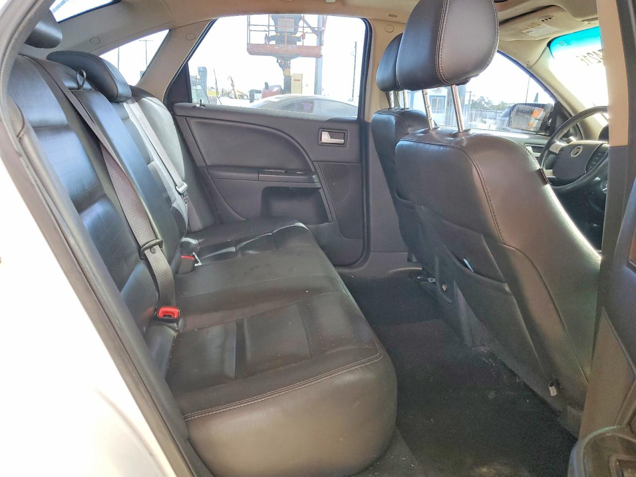 2008 Mercury Sable Premier White vin: 1MEHM43WX8G616224
