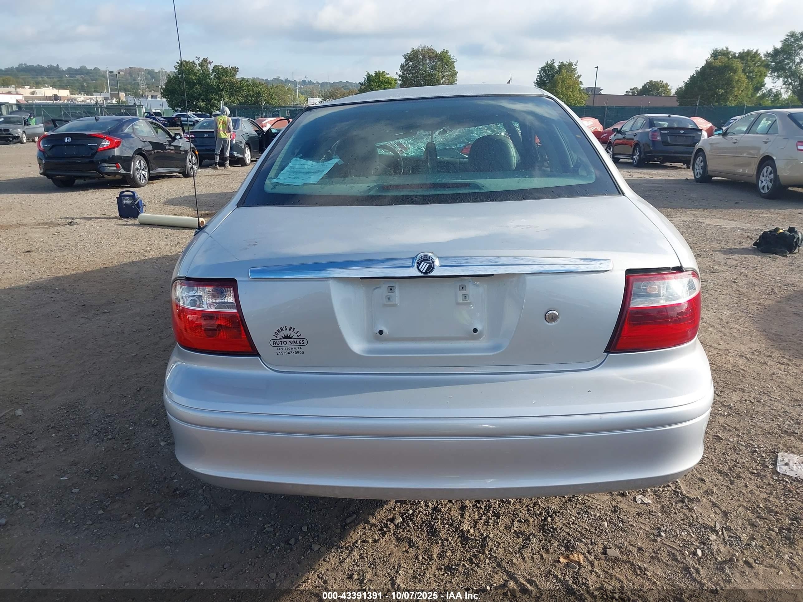 2005 Mercury Sable Ls Silver vin: 1MEHM55S05A621088