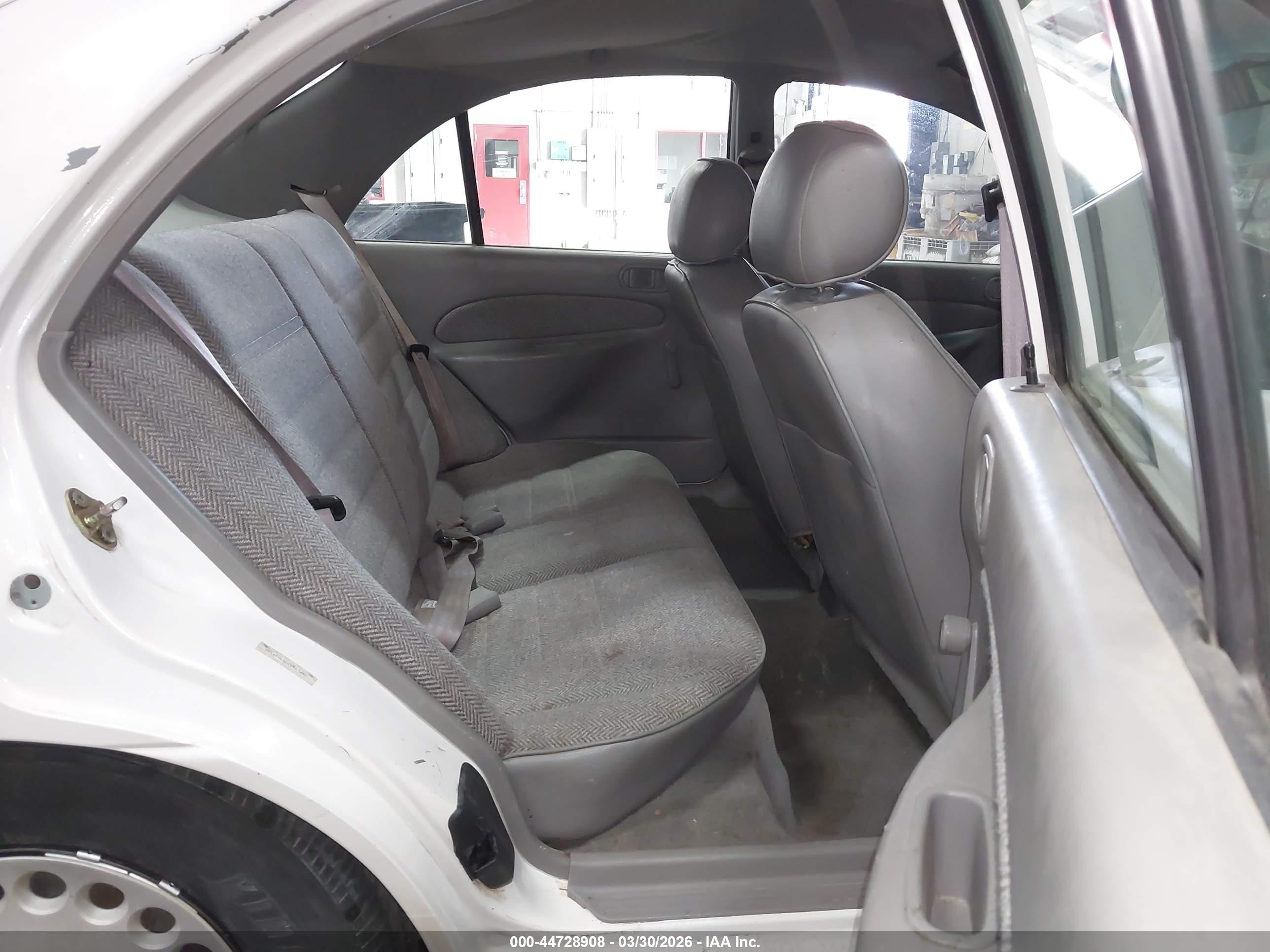 1997 Mercury Tracer Gs White vin: 1MELM10P9VW631384