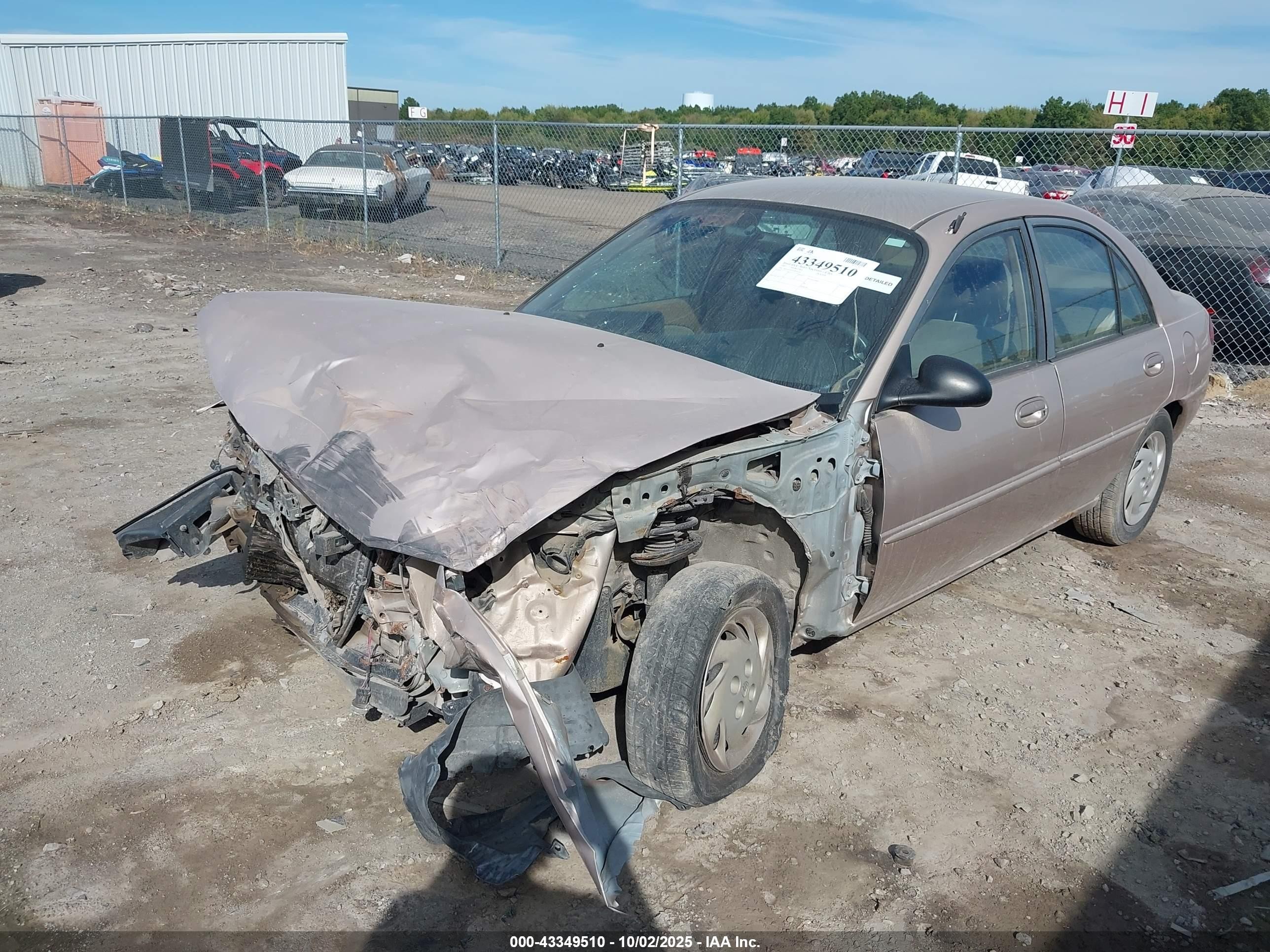 1997 Mercury Tracer Ls Beige vin: 1MELM13P1VW645341