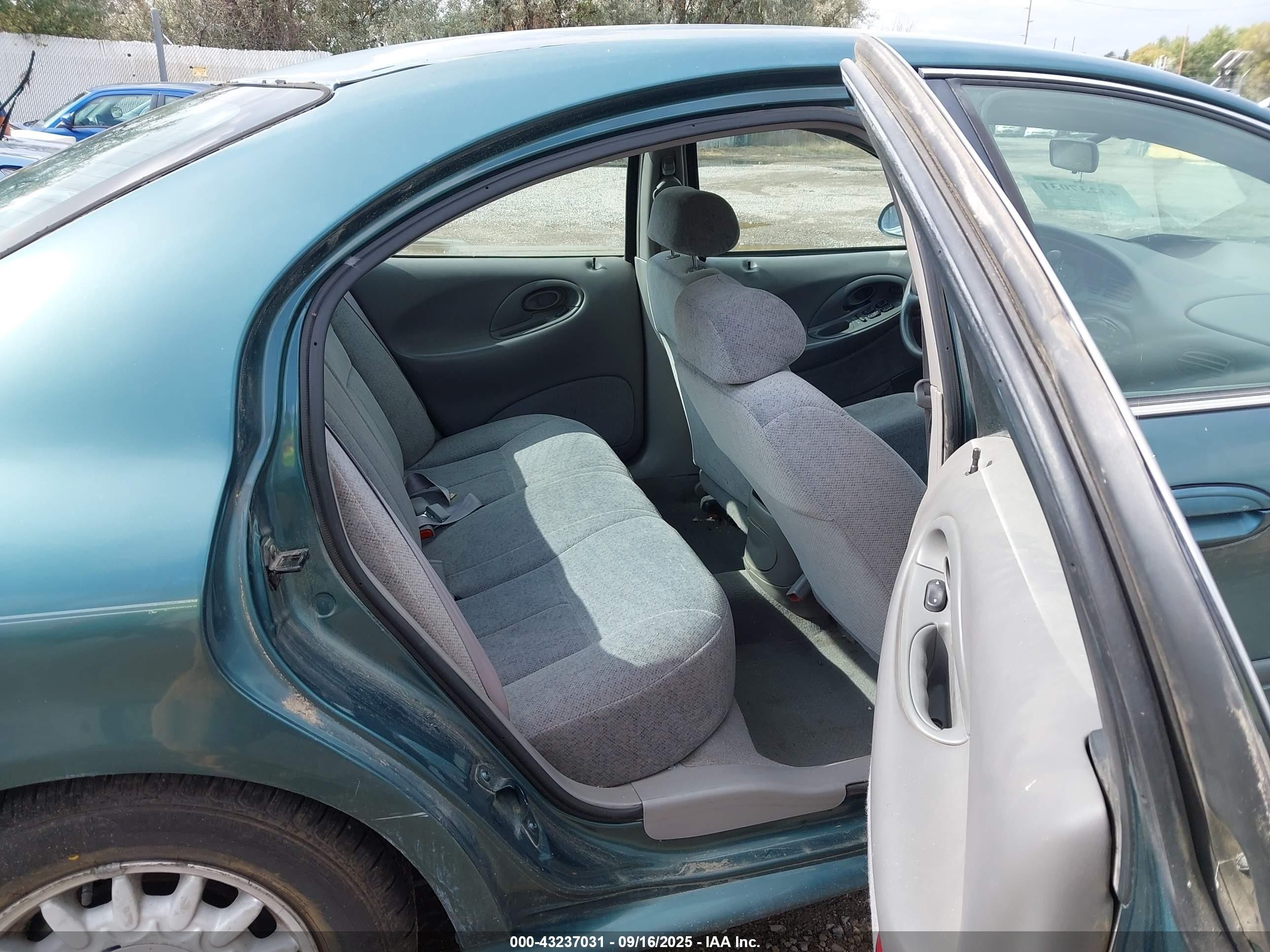 1997 Mercury Sable Gs Green vin: 1MELM50UXVA642307