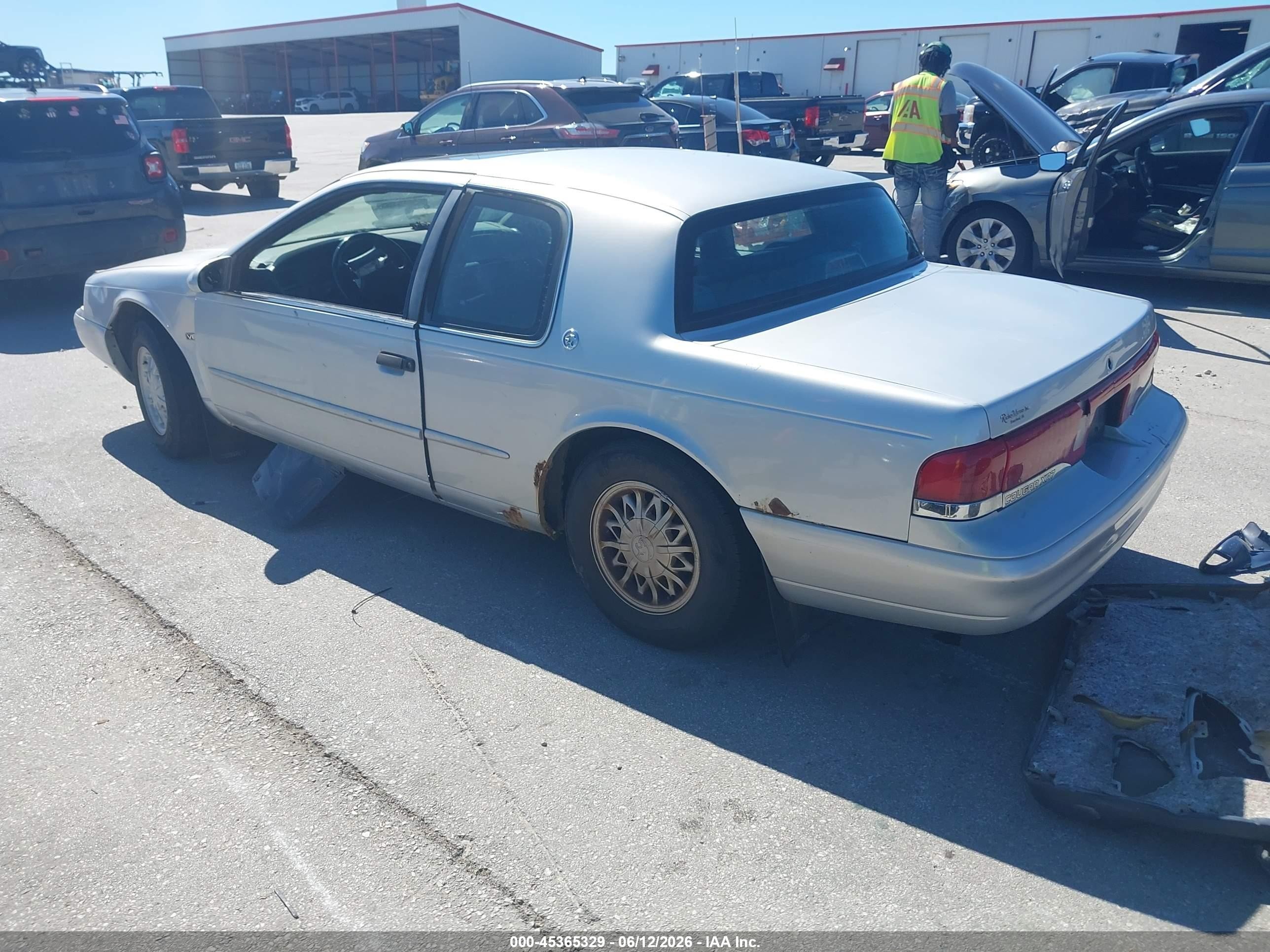 1995 Mercury Cougar Xr7 Silver vin: 1MELM62W7SH651926