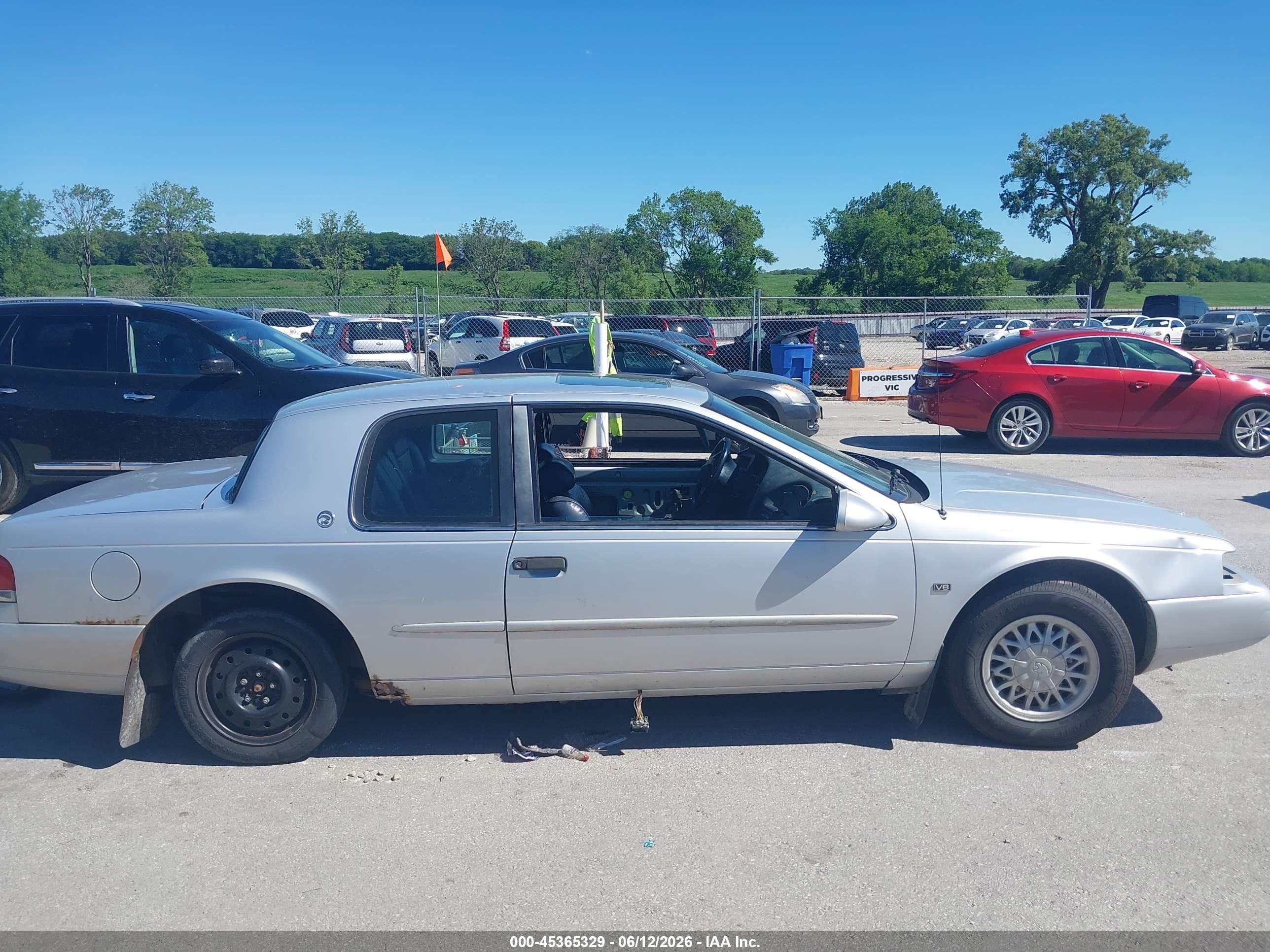 1995 Mercury Cougar Xr7 Silver vin: 1MELM62W7SH651926