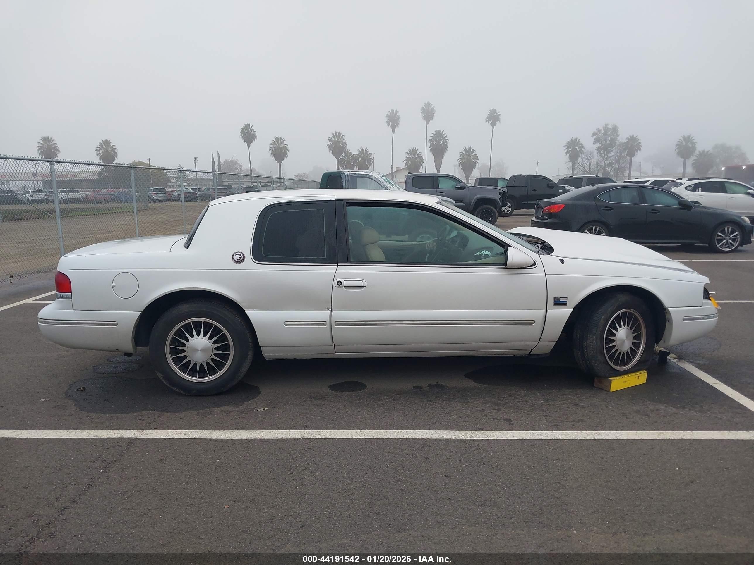 1997 Mercury Cougar Xr7 White vin: 1MELM62W7VH624858