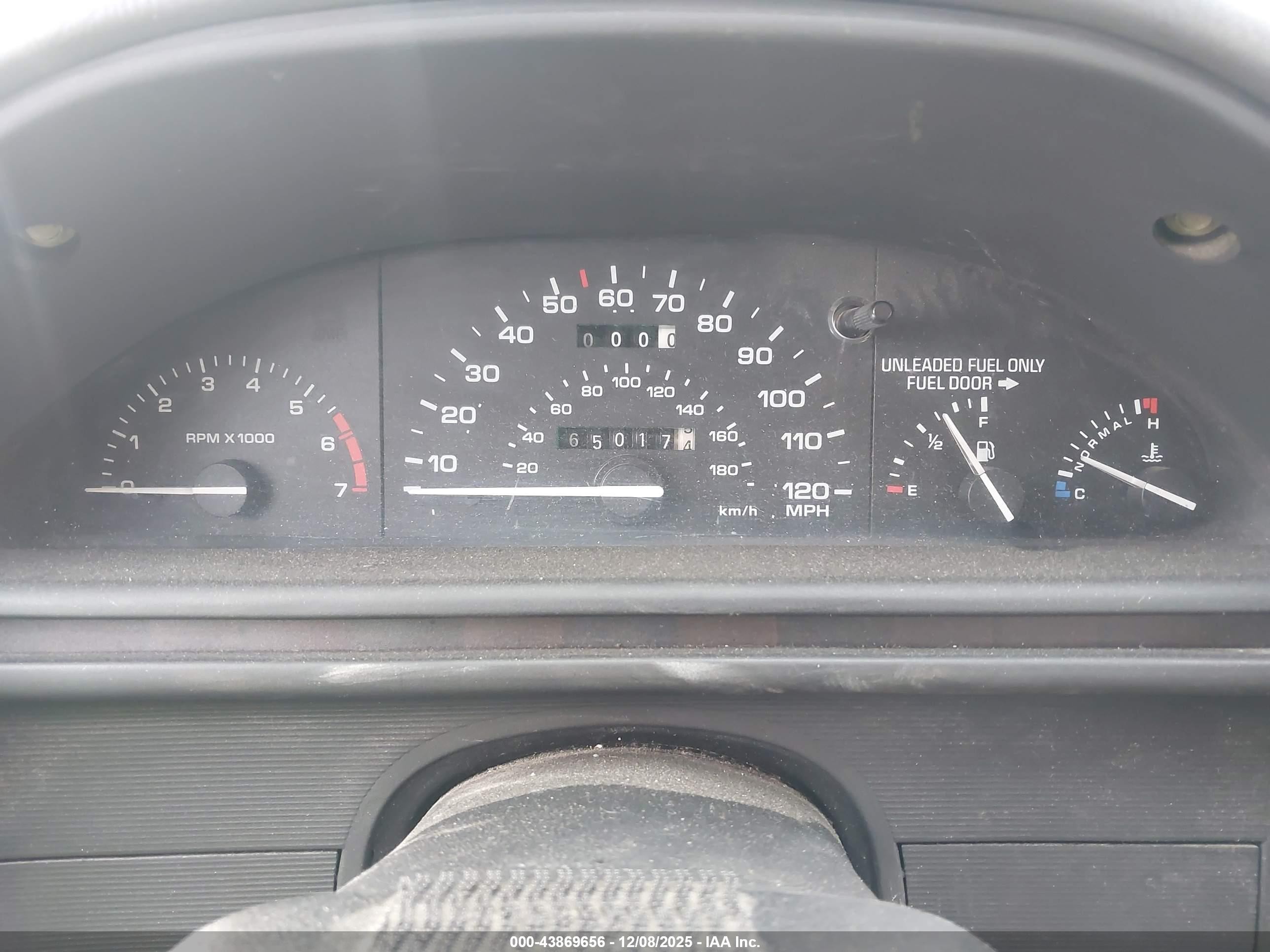 1992 Mercury Topaz Lts Белый vin: 1MEPM38U4NK621604