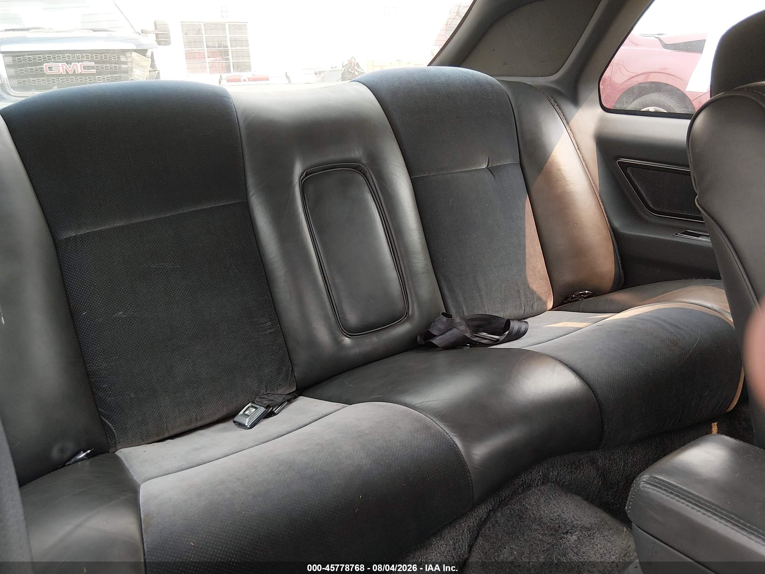 1984 Lincoln Mark Vii Silver vin: 1MRBP98F1EY704229