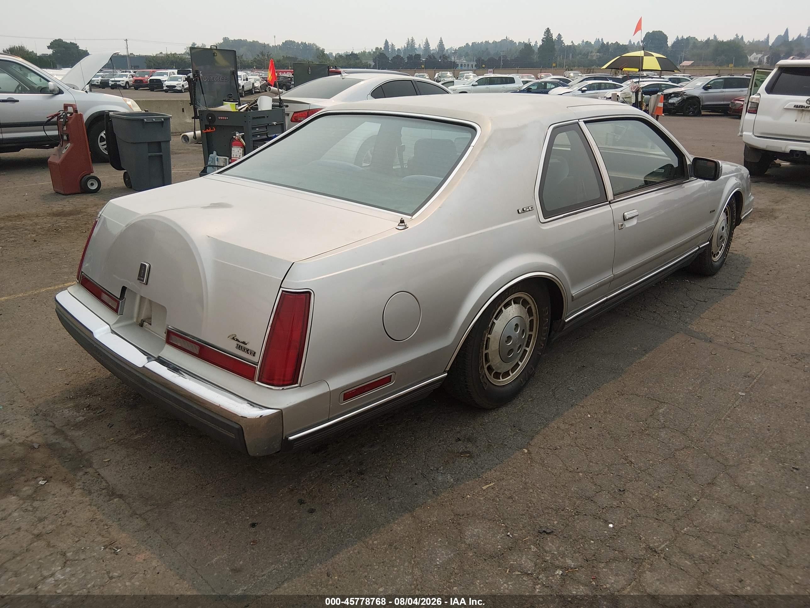 1984 Lincoln Mark Vii Silver vin: 1MRBP98F1EY704229