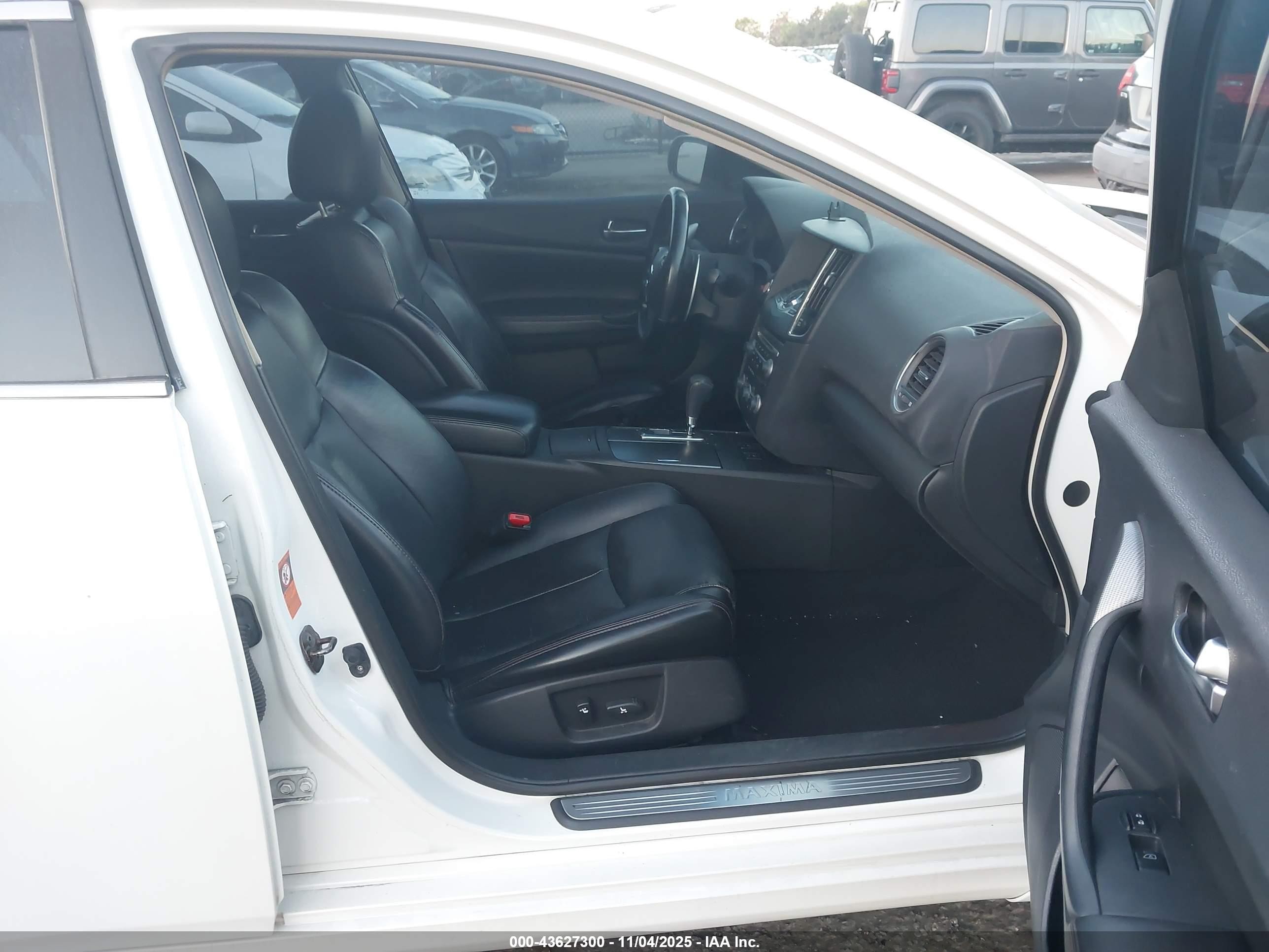 2009 Nissan Maxima 3.5 Sv White vin: 1N4AA51E19C844087