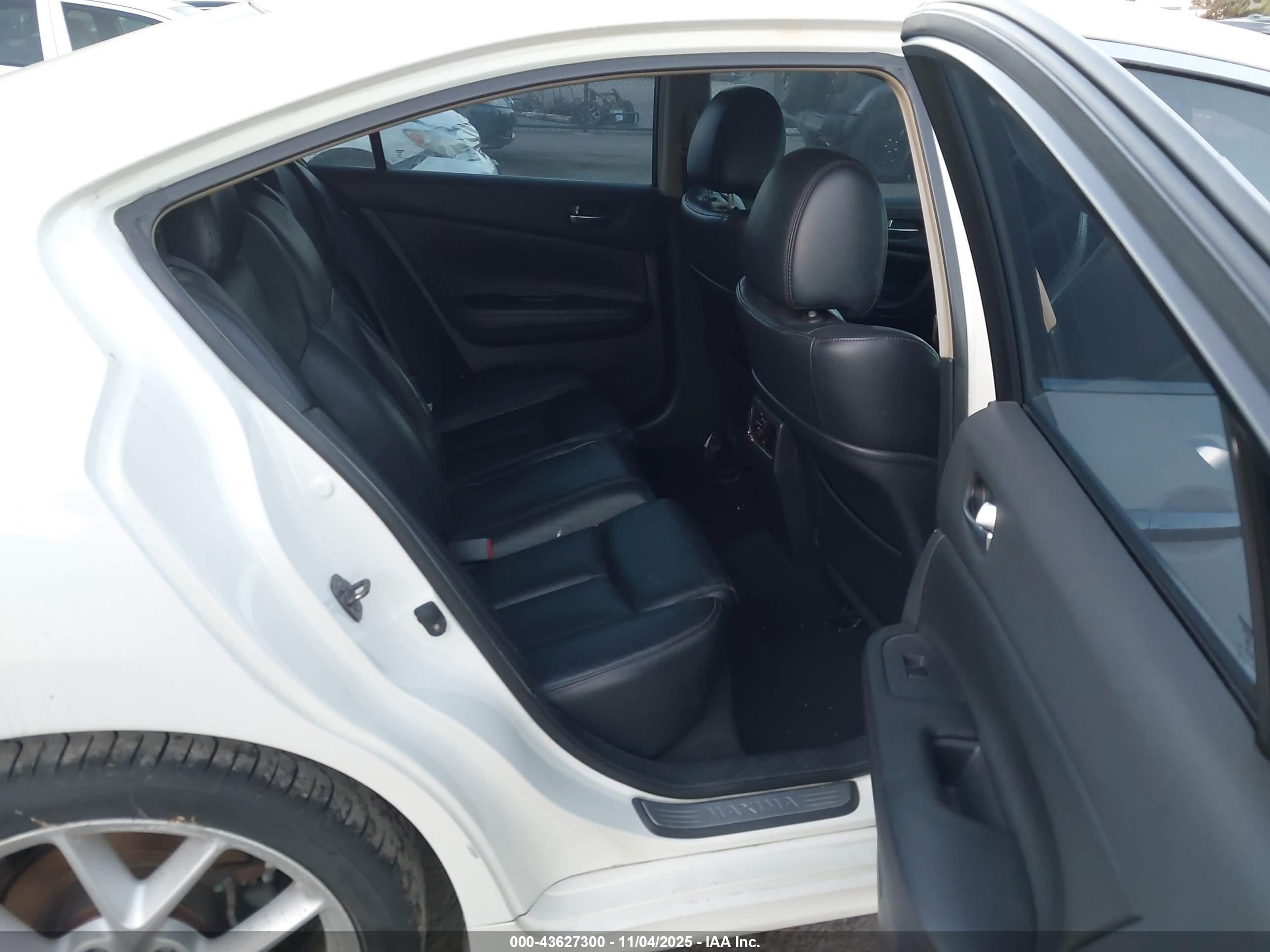 2009 Nissan Maxima 3.5 Sv White vin: 1N4AA51E19C844087
