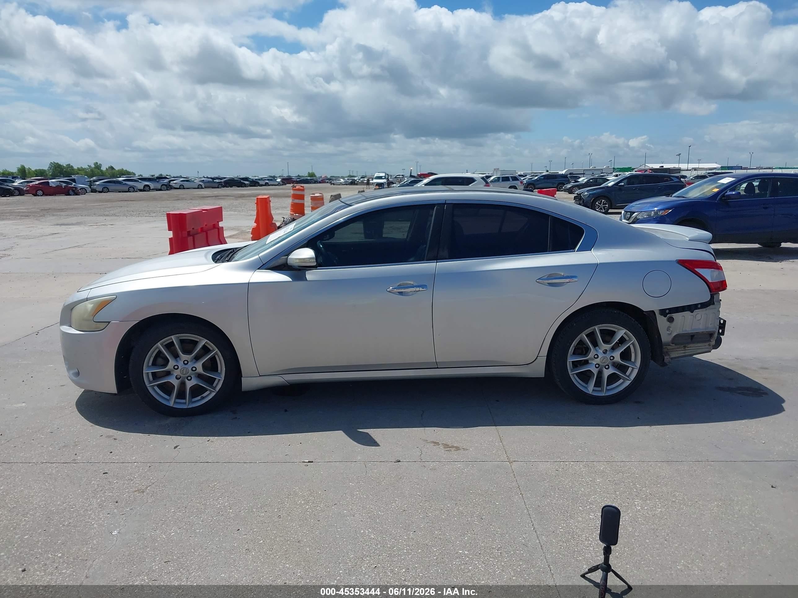 2009 Nissan Maxima 3.5 Sv Silver vin: 1N4AA51E39C802830