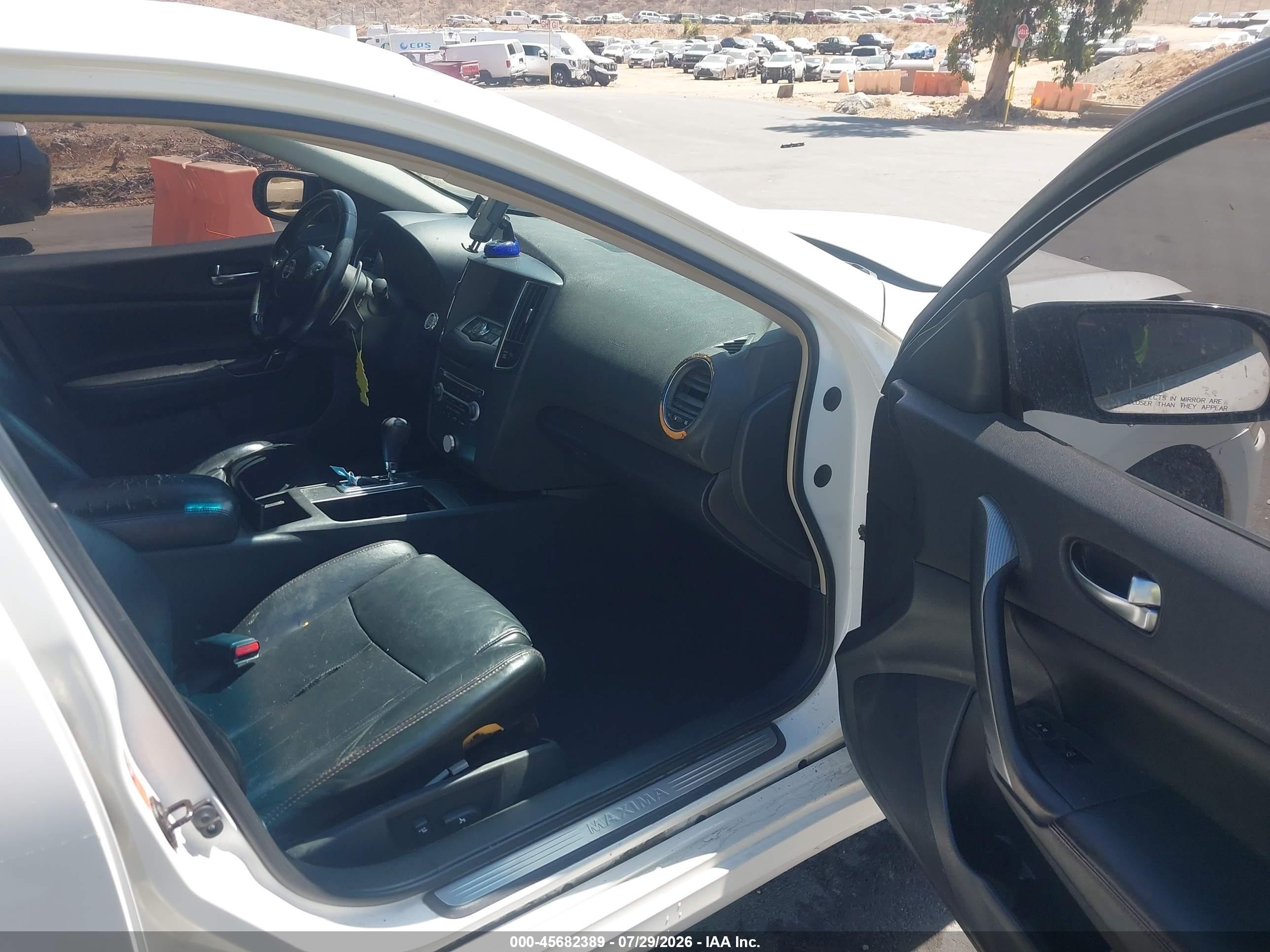 2009 Nissan Maxima 3.5 Sv White vin: 1N4AA51E59C820262