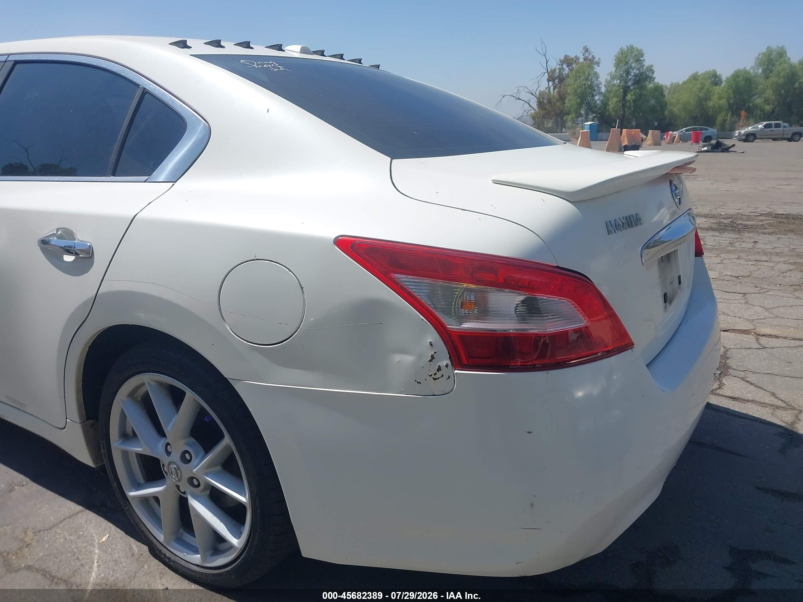 2009 Nissan Maxima 3.5 Sv White vin: 1N4AA51E59C820262