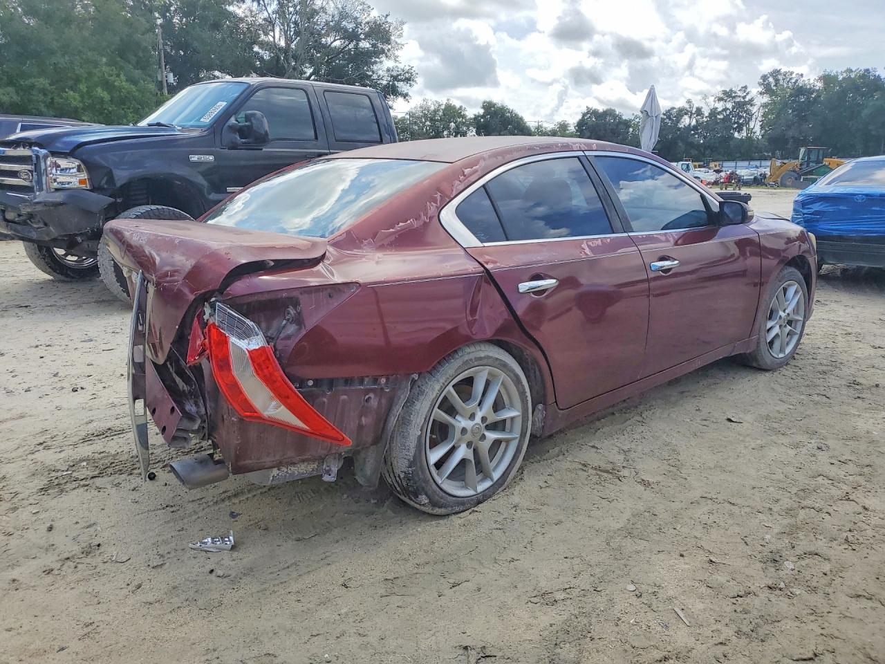 2009 Nissan Maxima 3.5 S Red vin: 1N4AA51E59C830029