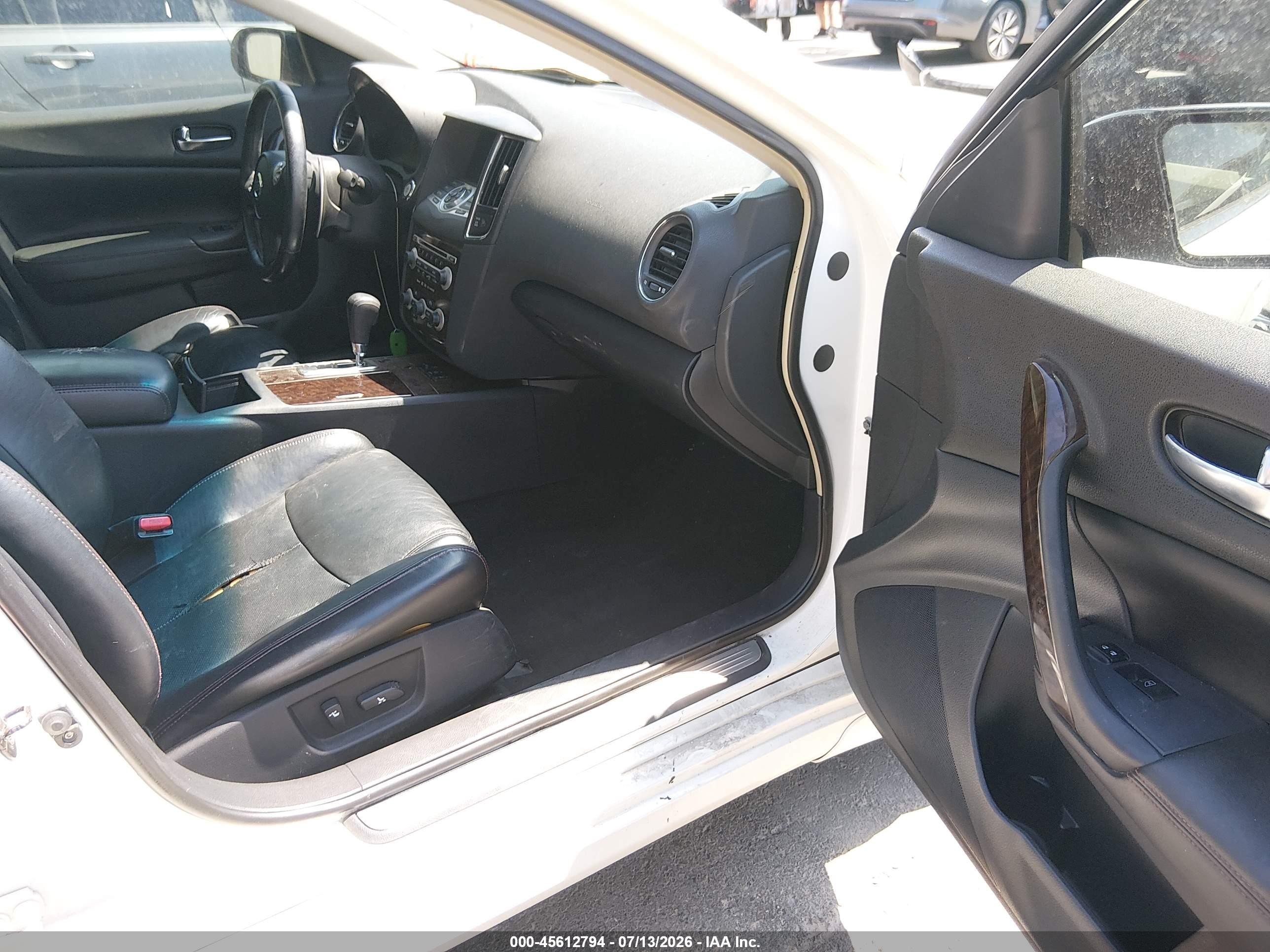 2009 Nissan Maxima 3.5 Sv White vin: 1N4AA51EX9C848820