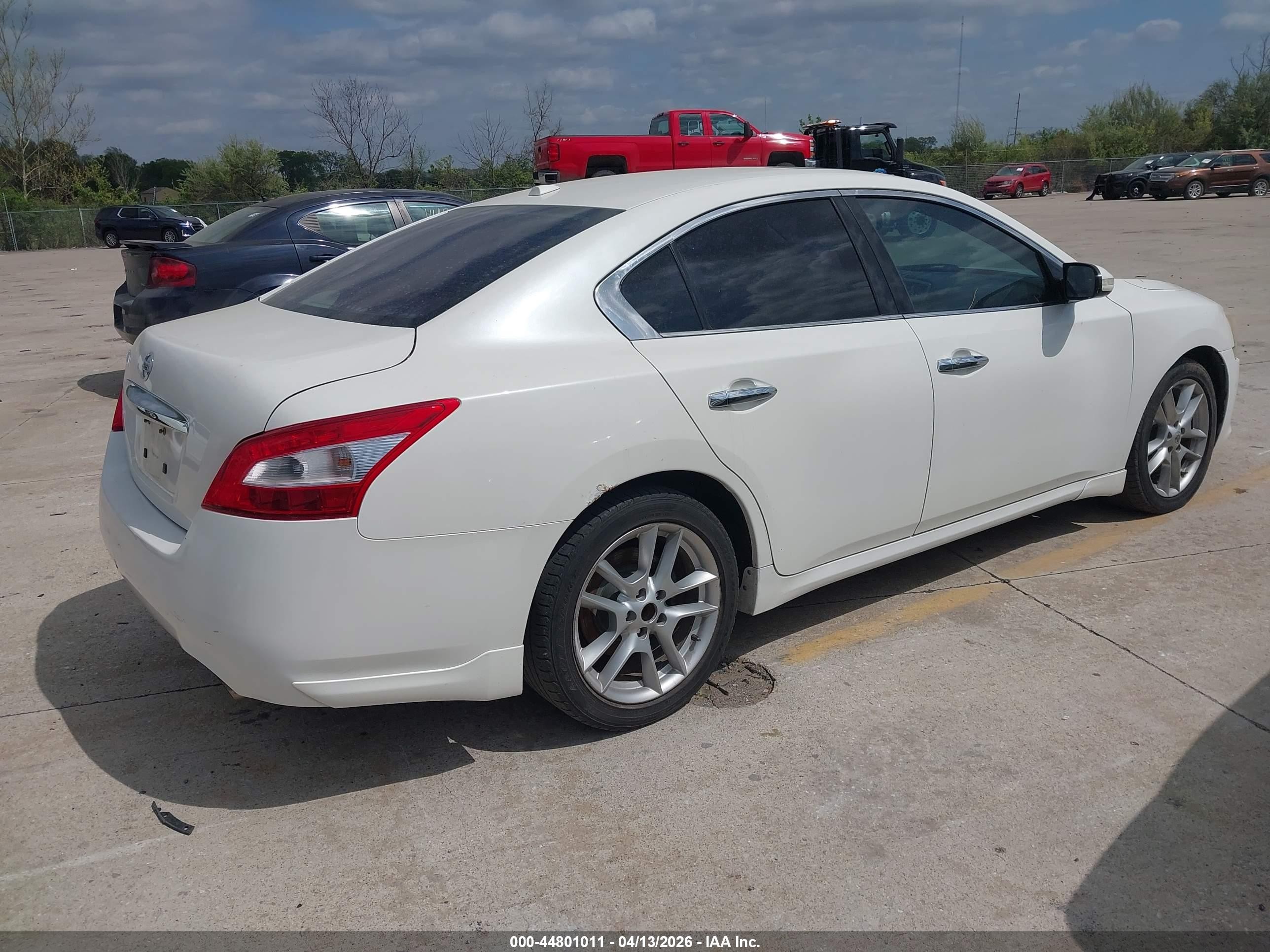 2010 Nissan Maxima 3.5 Sv White vin: 1N4AA5AP0AC864028