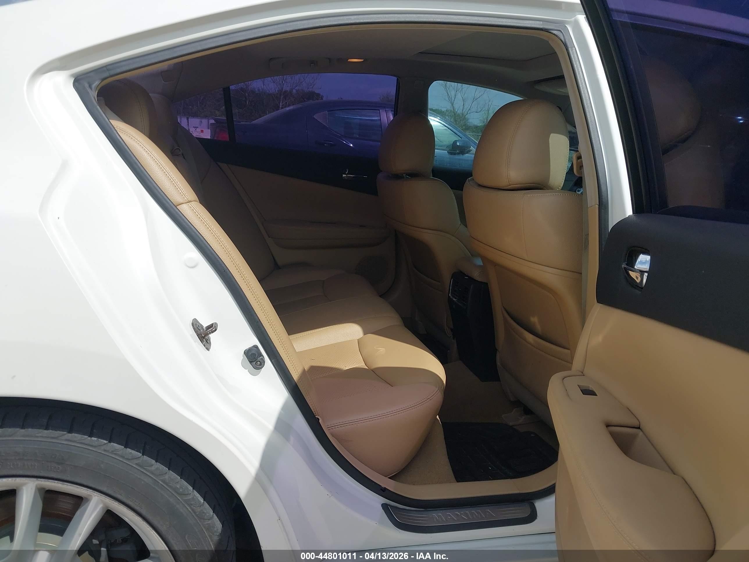 2010 Nissan Maxima 3.5 Sv White vin: 1N4AA5AP0AC864028