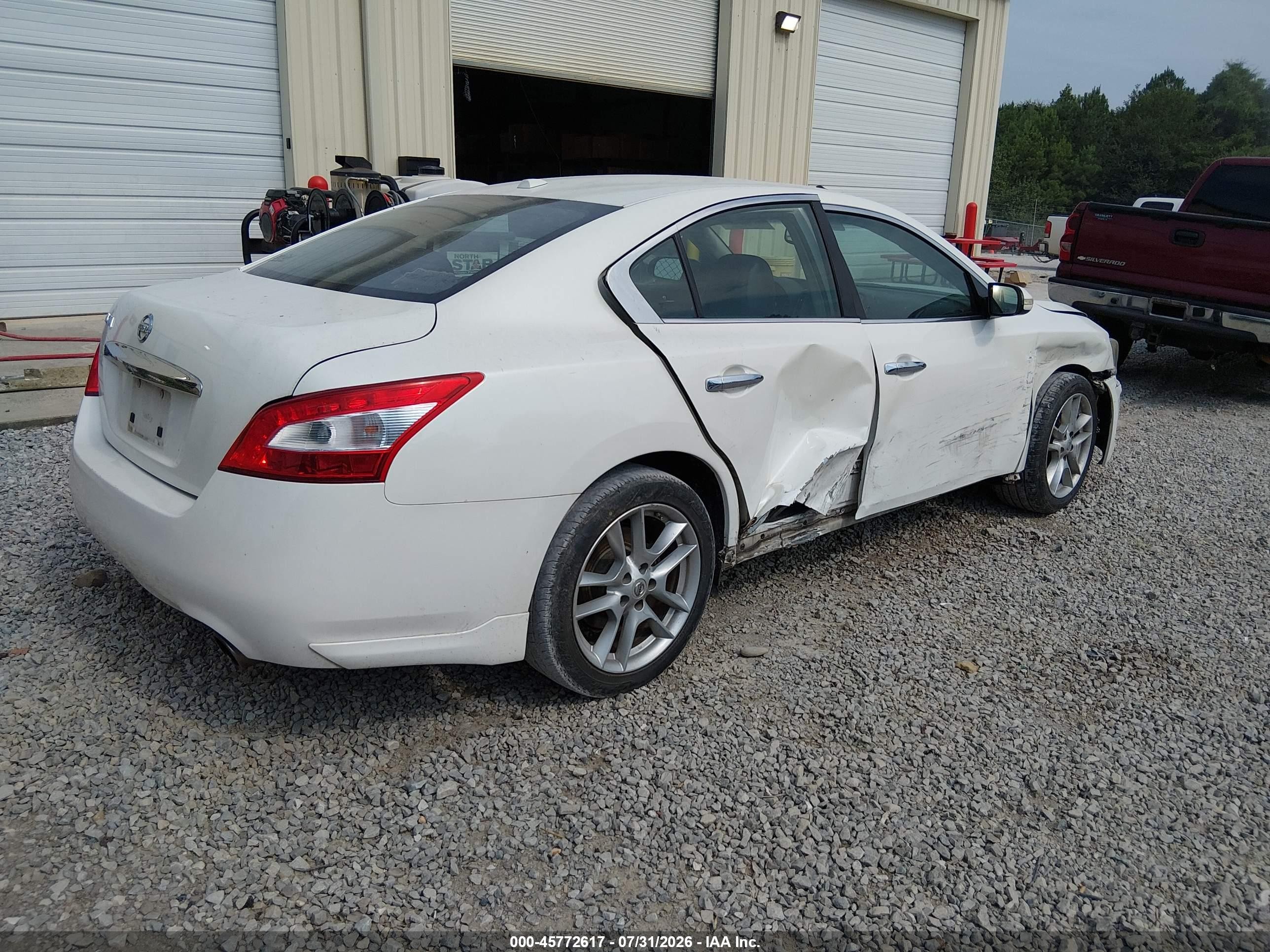 2011 Nissan Maxima 3.5 Sv White vin: 1N4AA5AP0BC803487