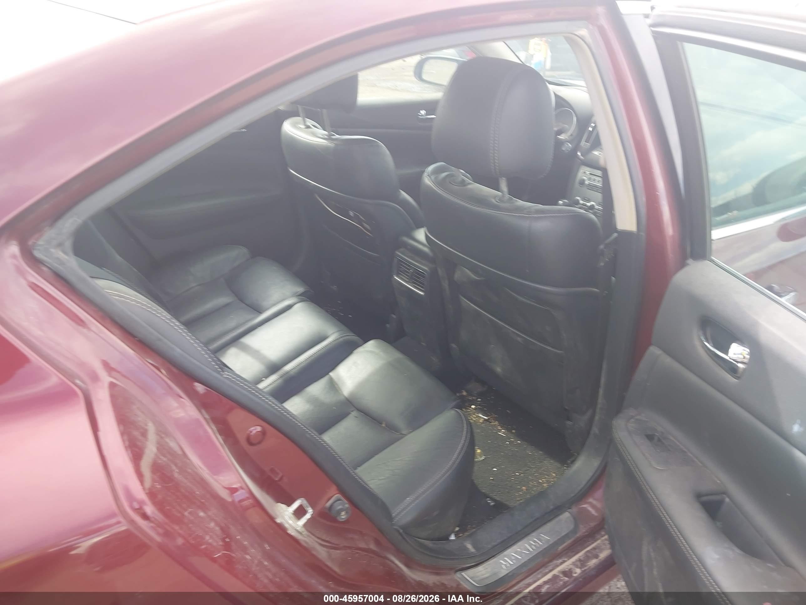 2011 Nissan Maxima 3.5 Sv Red vin: 1N4AA5AP0BC843052