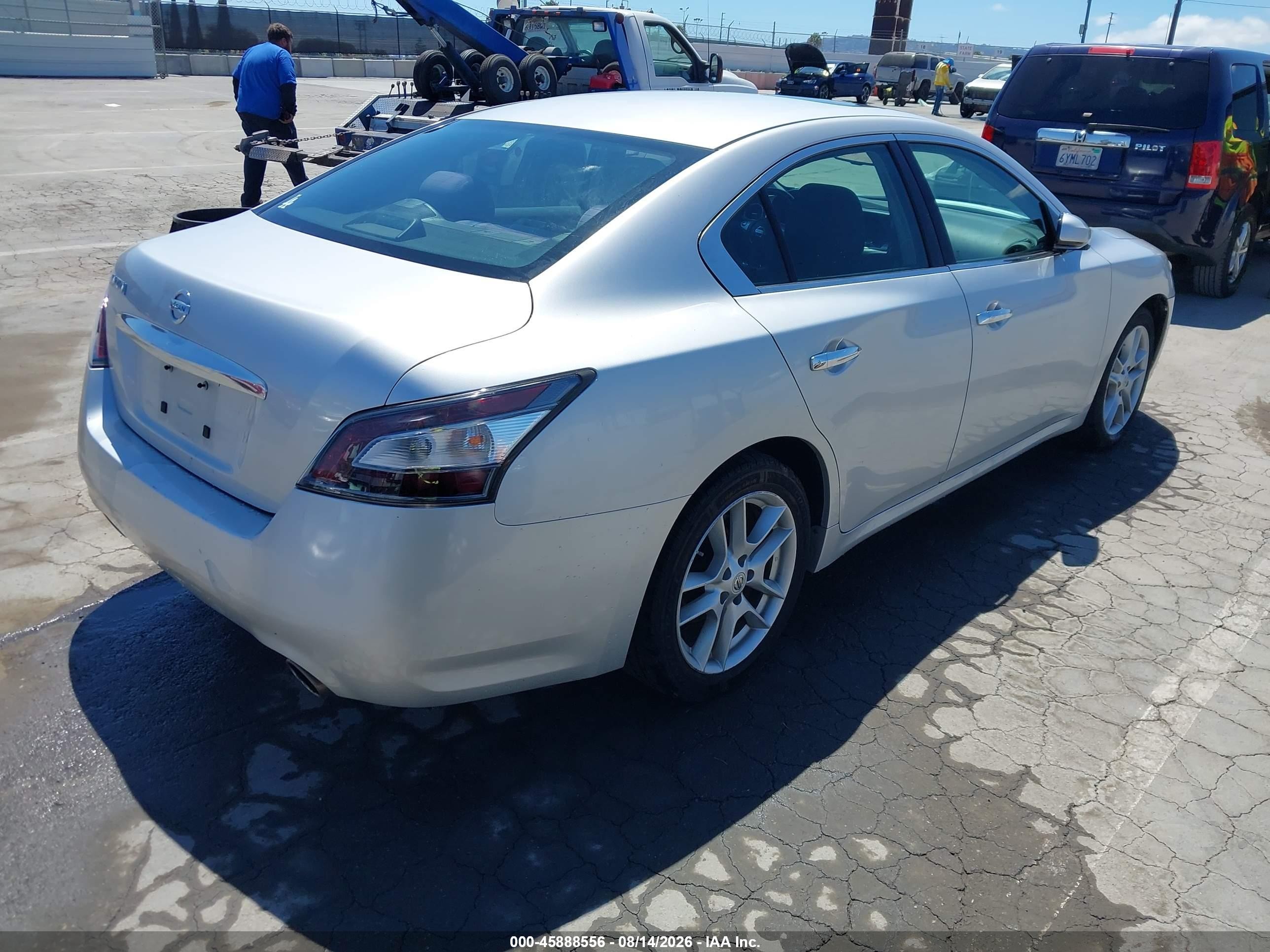 2014 Nissan Maxima 3.5 S Silver vin: 1N4AA5AP0EC441732