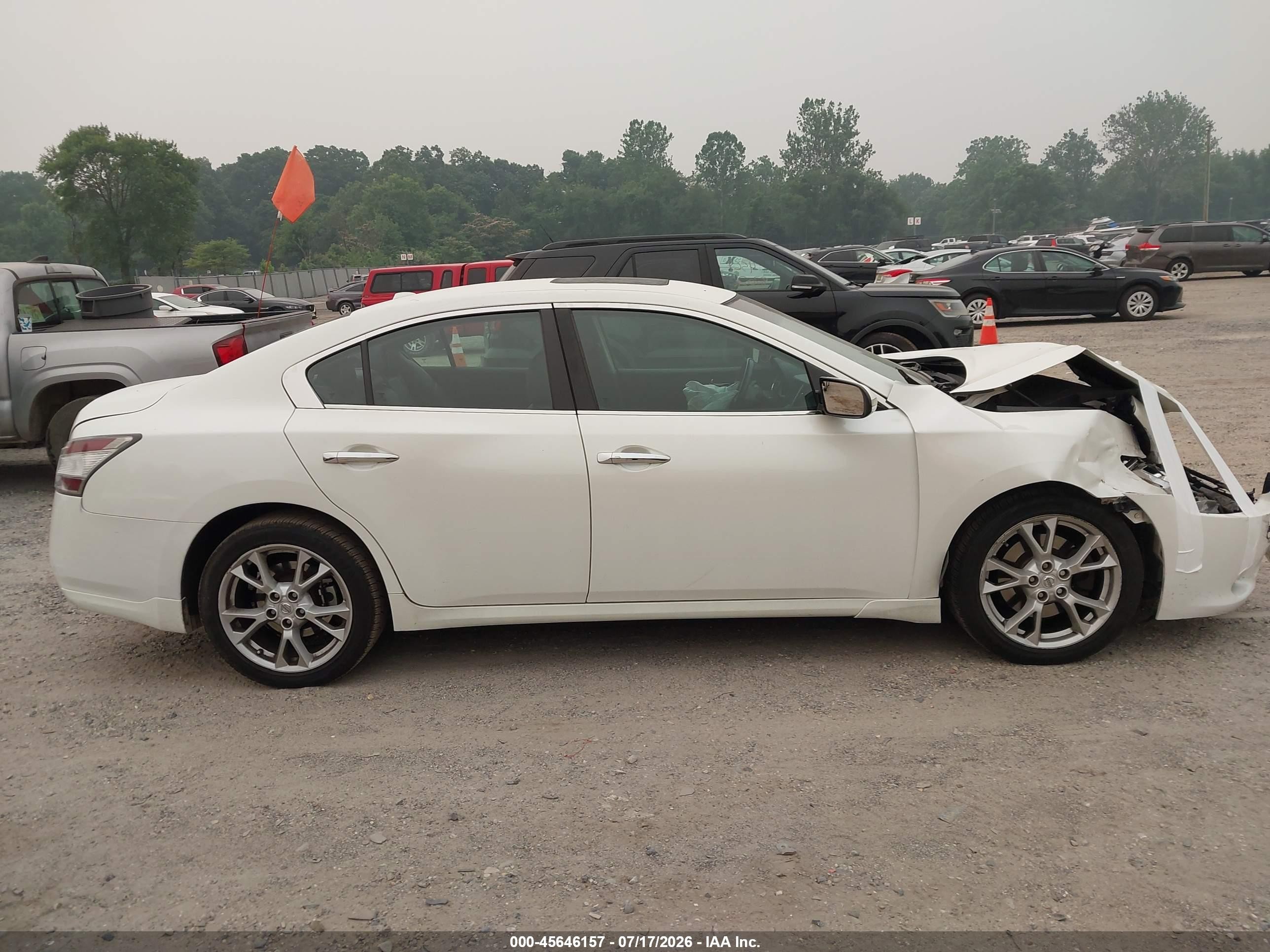 2014 Nissan Maxima 3.5 Sv White vin: 1N4AA5AP0EC453797