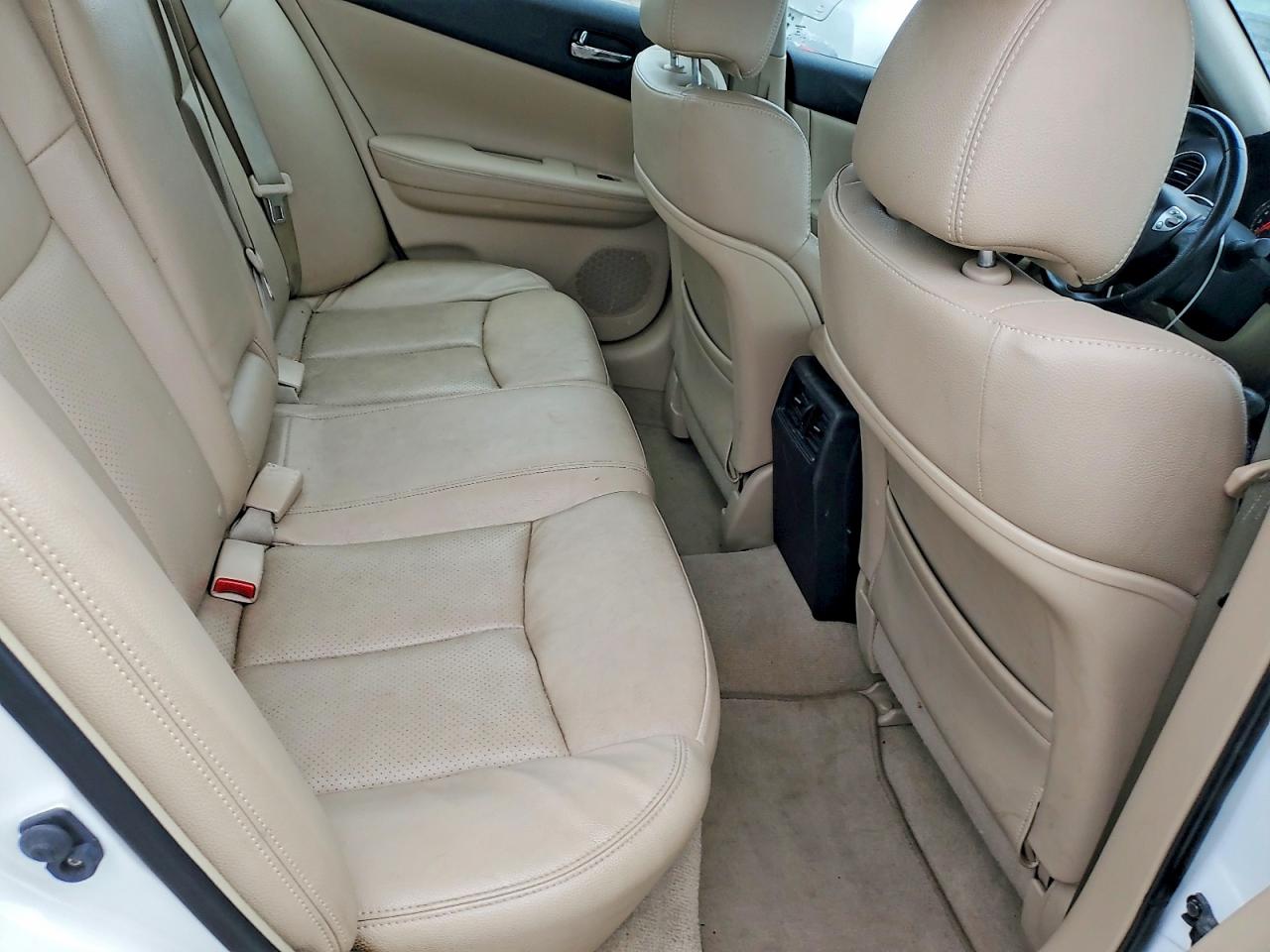 2014 Nissan Maxima 3.5 S White vin: 1N4AA5AP0EC453928