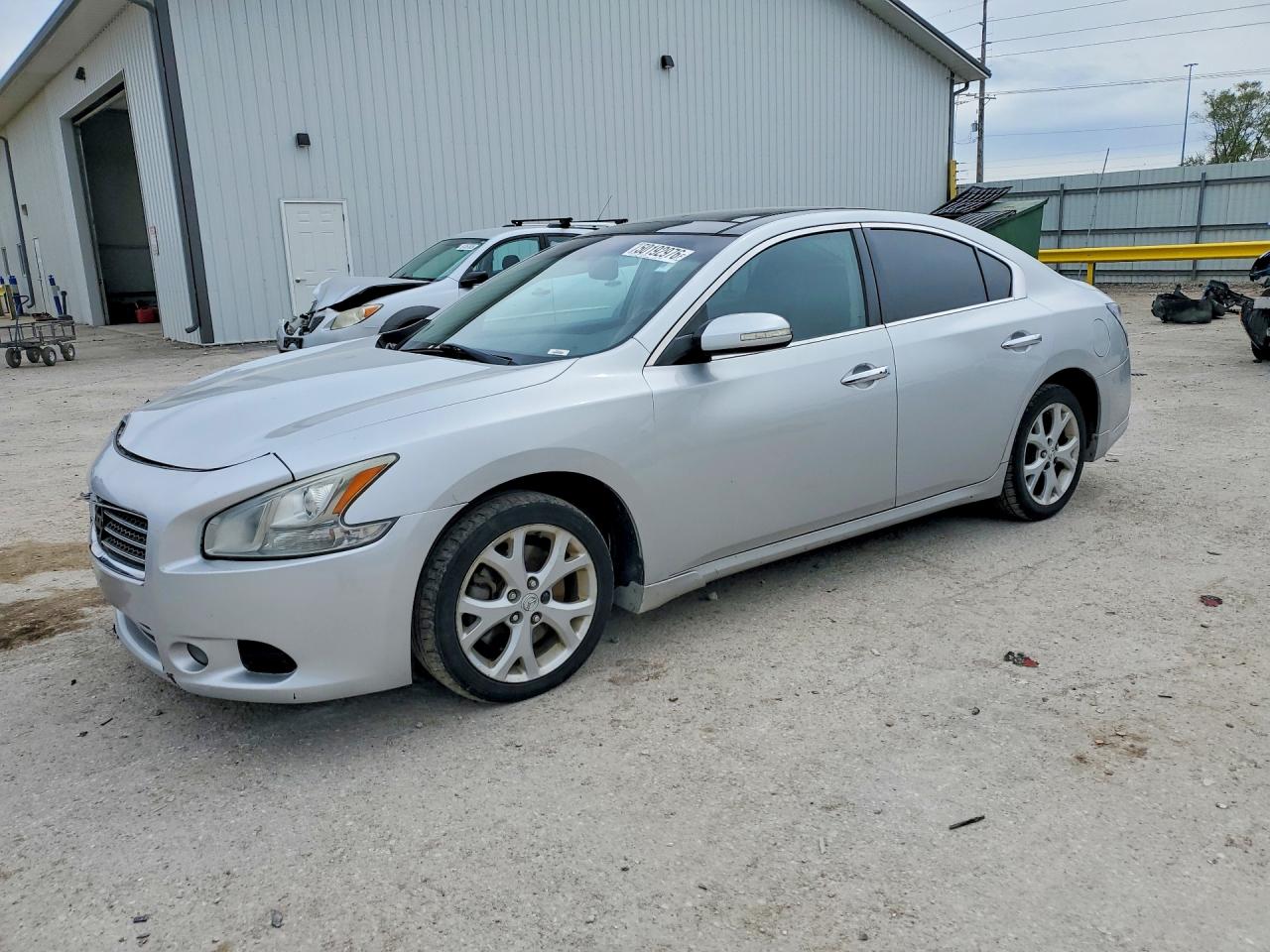 2014 Nissan Maxima 3.5 Sv Серебряный vin: 1N4AA5AP0EC492860