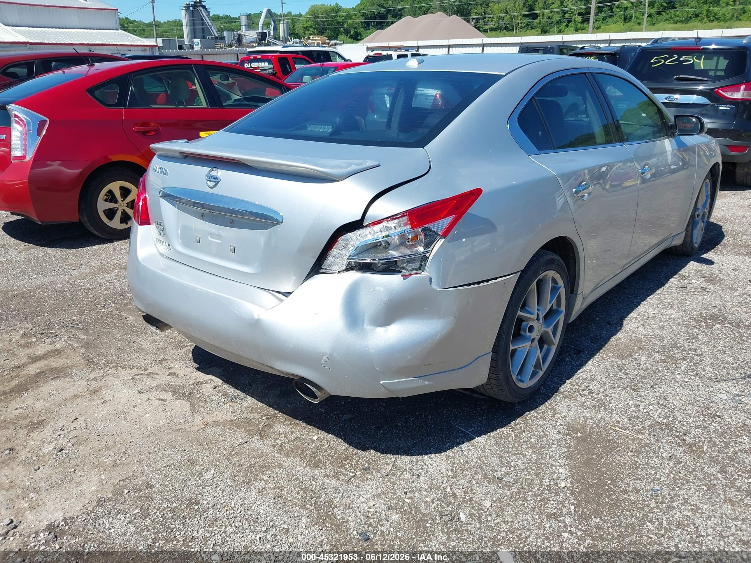 2010 Nissan Maxima 3.5 Sv Серебряный vin: 1N4AA5AP1AC814044